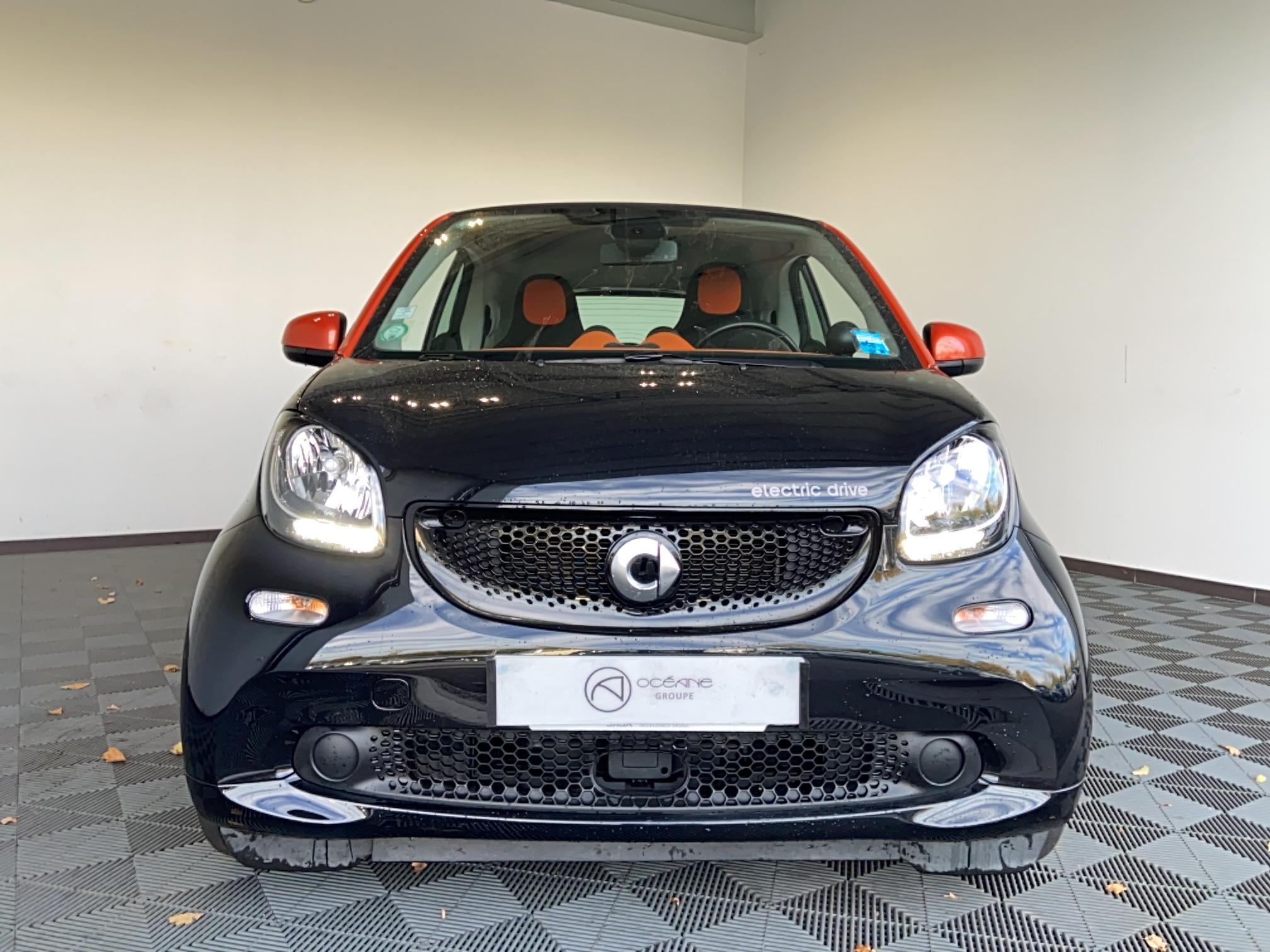 SMART Fortwo Coupé 82 ch Electrique BA1 Passion - Véhicule Occasion - Océane Auto SMART Fortwo Coupé 82 ch Electrique BA1 Passion - Véhicule Occasion Océane Auto