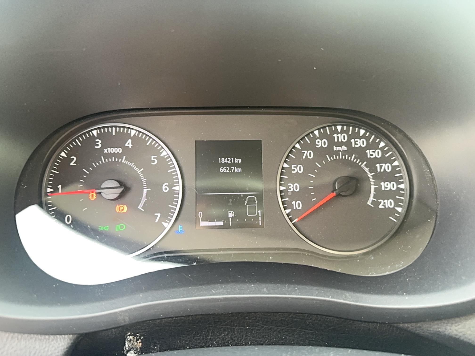 RENAULT MASTER FGN TRAC F3300 L2H2 BLUE DCI 135 GRAND CONFORT - Véhicule Occasion Océane Auto