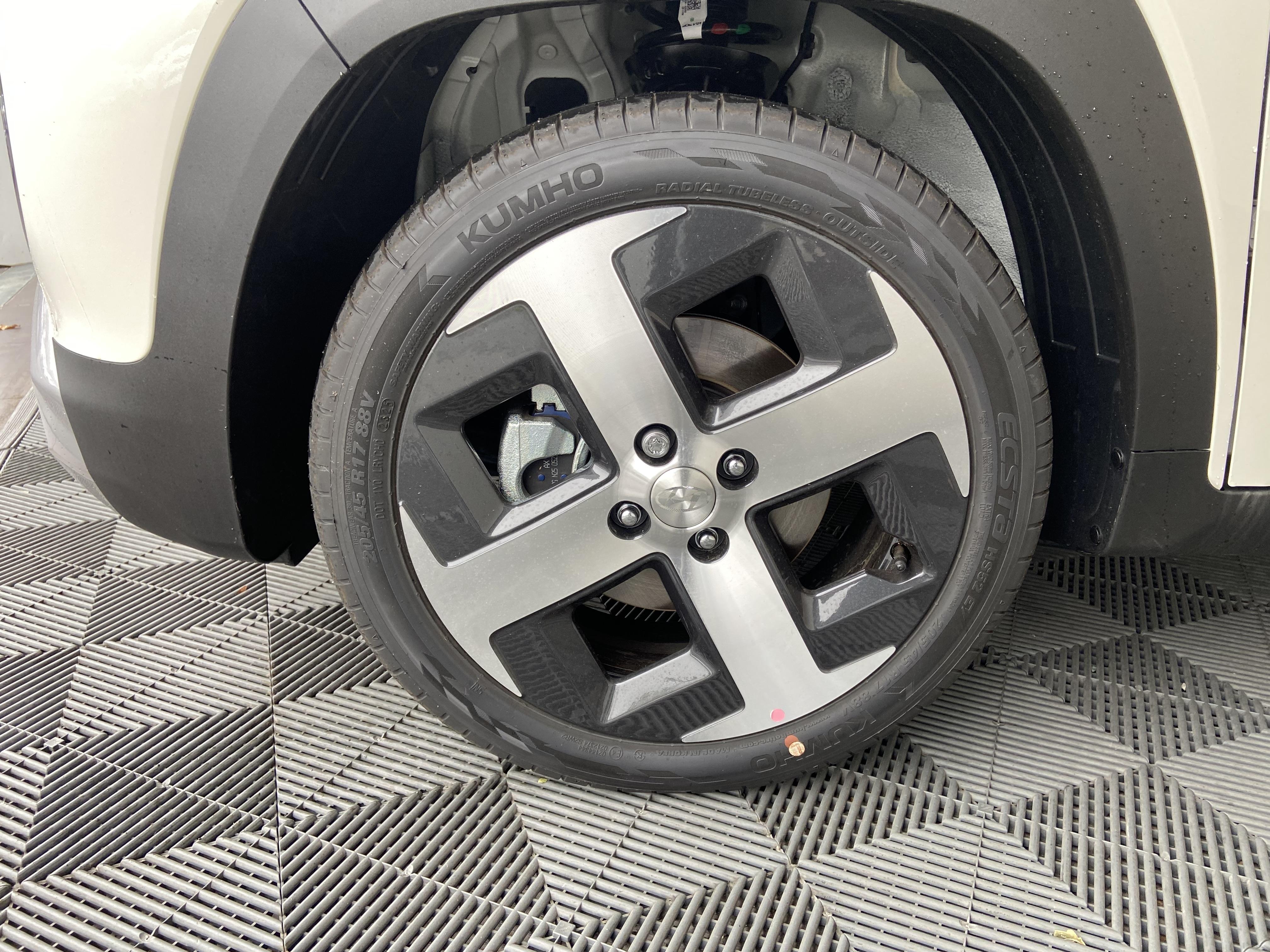 HYUNDAI Inster 49 kWh Cross Executive - Véhicule Occasion Océane Auto