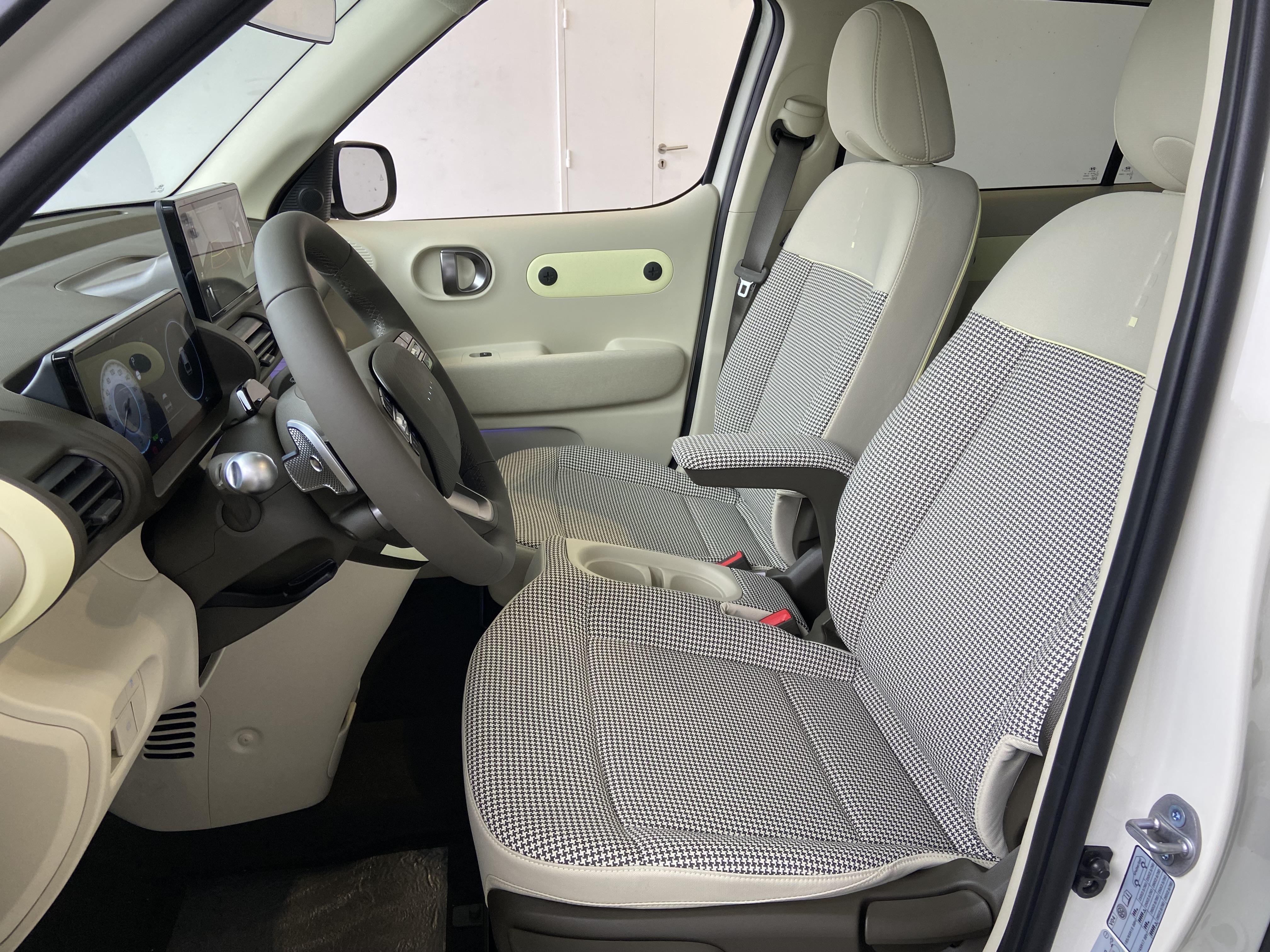 HYUNDAI Inster 49 kWh Cross Executive - Véhicule Occasion Océane Auto