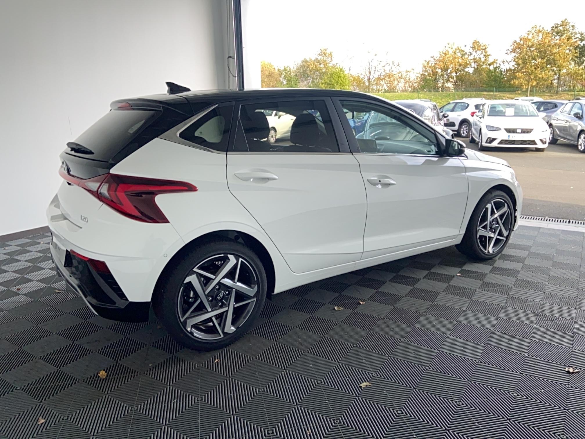 HYUNDAI i20 1.0 T-GDi 100 DCT-7 Executive - Véhicule Occasion Océane Auto