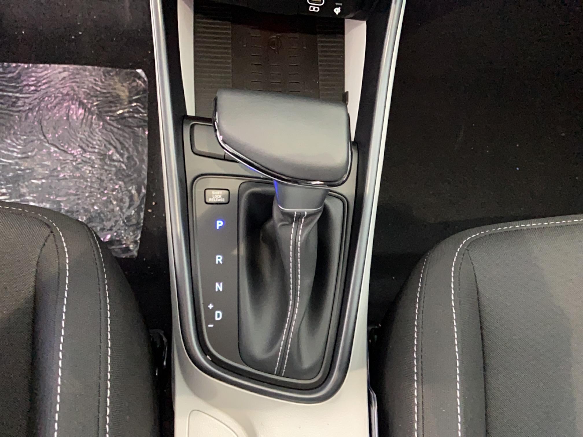 HYUNDAI i20 1.0 T-GDi 100 DCT-7 Executive - Véhicule Occasion Océane Auto