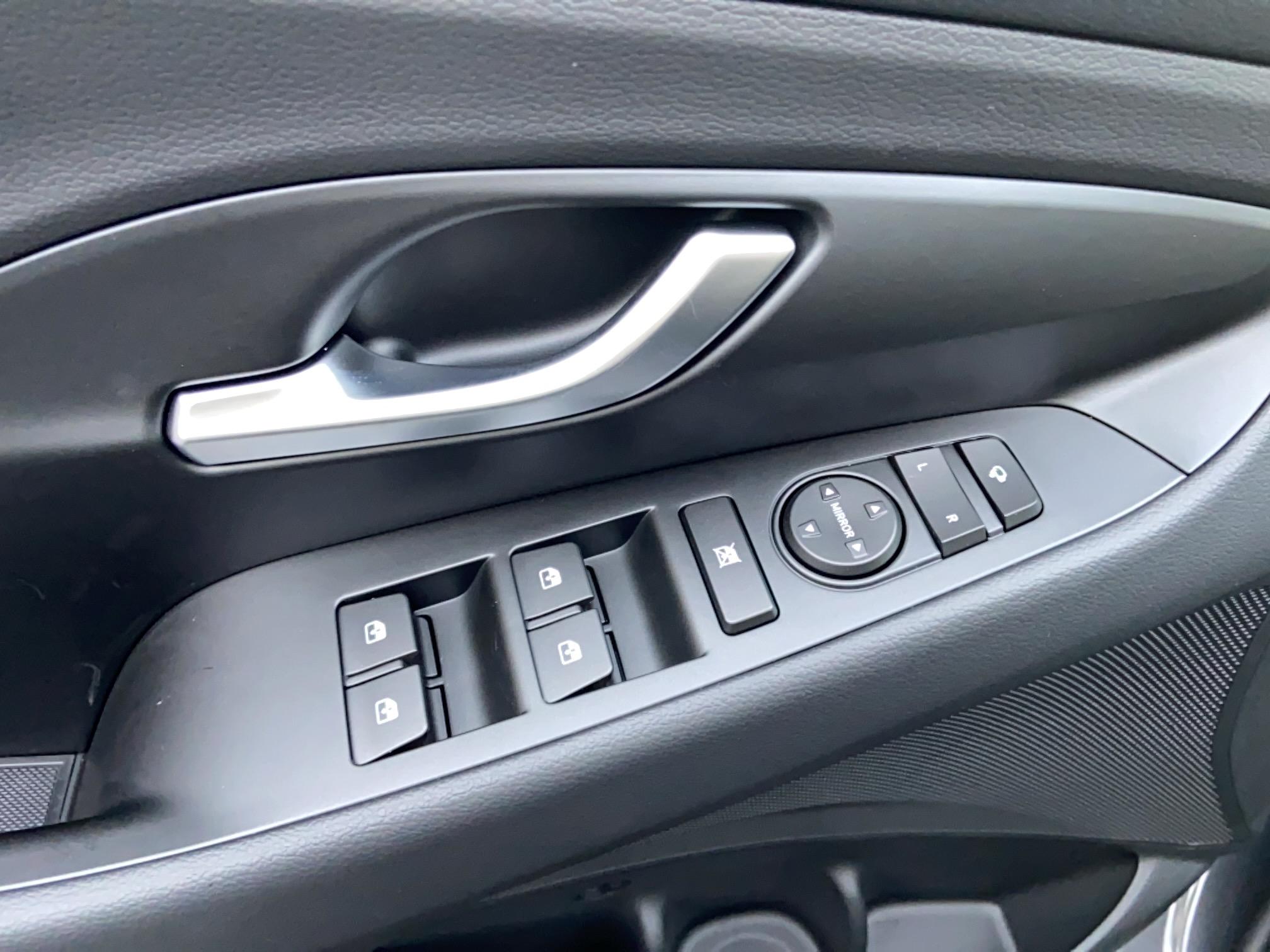 HYUNDAI i30 1.0 T-GDi 100 DCT-7 Creative - Véhicule Occasion - Océane Auto HYUNDAI i30 1.0 T-GDi 100 DCT-7 Creative - Véhicule Occasion Océane Auto