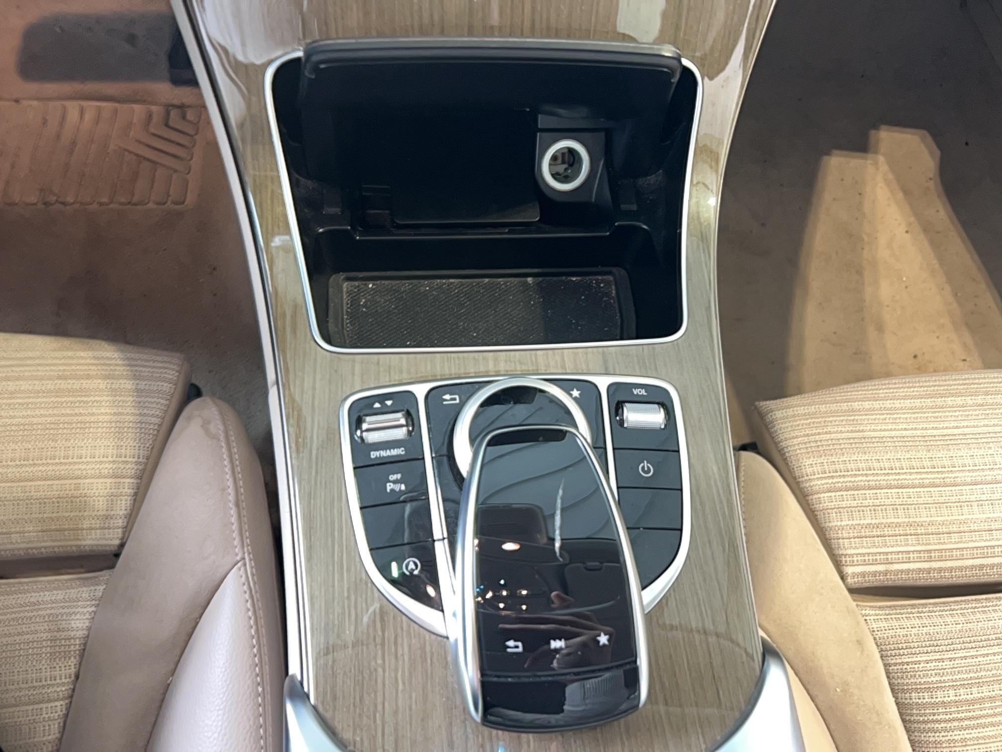 MERCEDES Classe C Break 200 d 7G-Tronic Business Executive - Véhicule Occasion - Océane Auto MERCEDES Classe C Break 200 d 7G-Tronic Business Executive - Véhicule Occasion Océane Auto