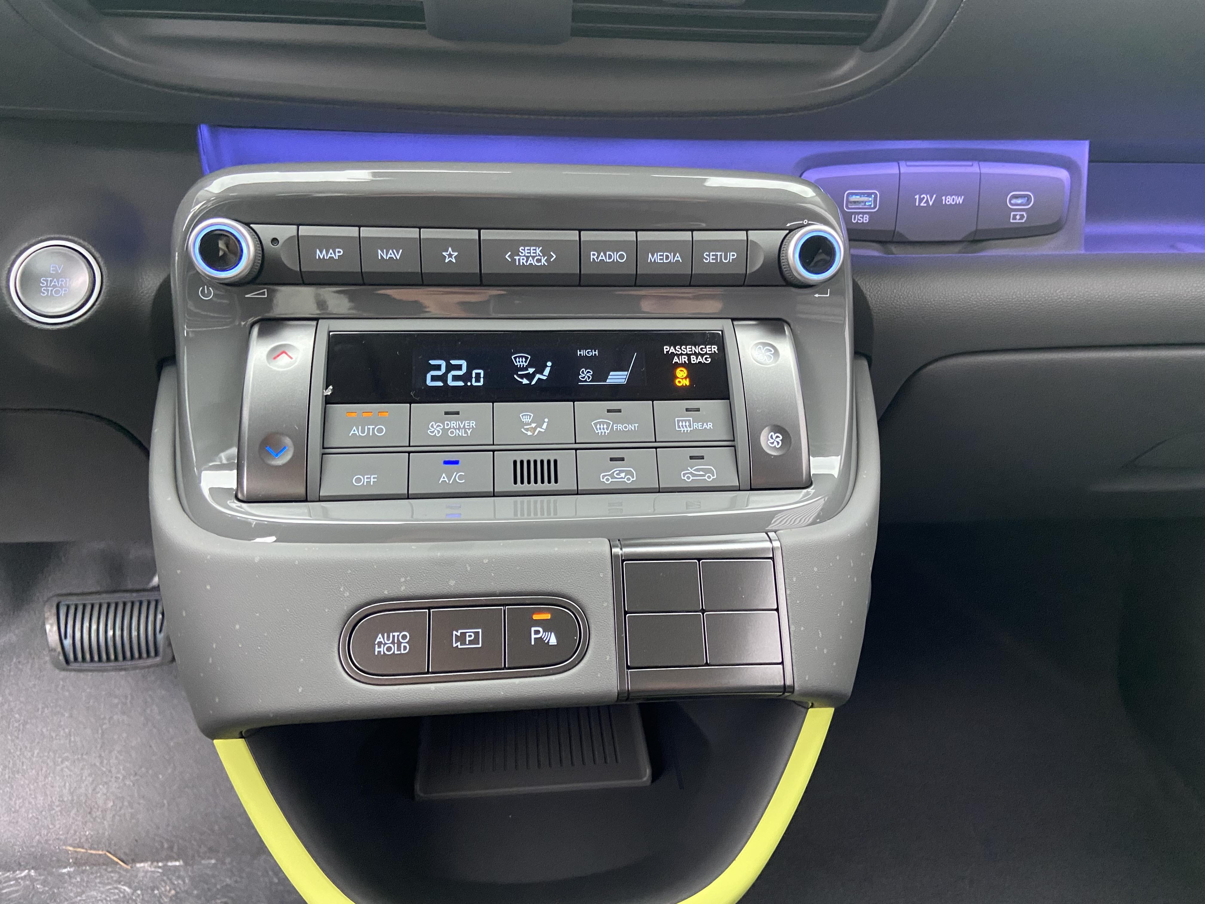 HYUNDAI Inster 49 kWh Cross Creative - Véhicule Occasion Océane Auto