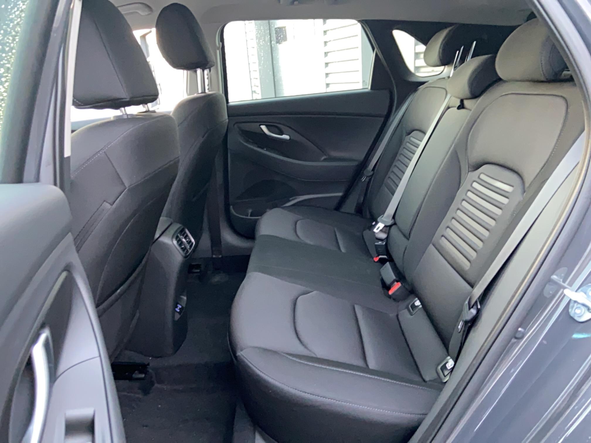 HYUNDAI i30 1.0 T-GDi 100 DCT-7 Creative - Véhicule Occasion - Océane Auto HYUNDAI i30 1.0 T-GDi 100 DCT-7 Creative - Véhicule Occasion Océane Auto