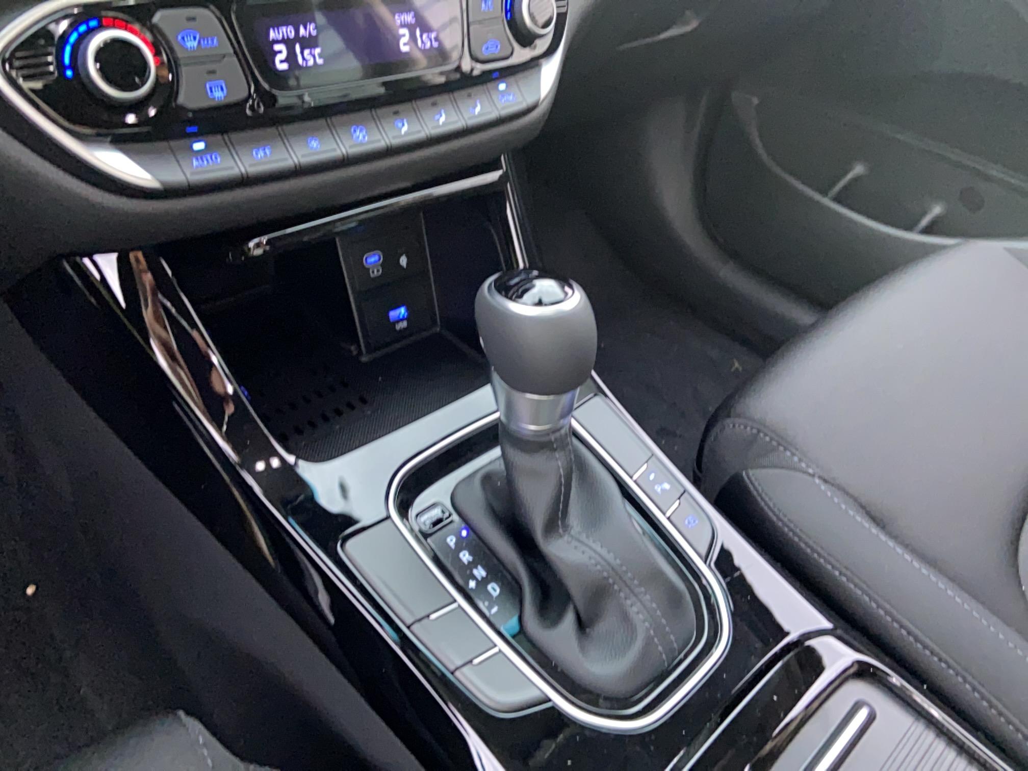 HYUNDAI i30 1.0 T-GDi 100 DCT-7 Creative - Véhicule Occasion - Océane Auto HYUNDAI i30 1.0 T-GDi 100 DCT-7 Creative - Véhicule Occasion Océane Auto