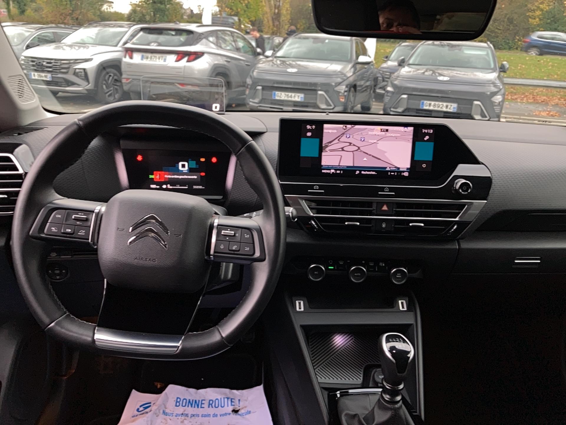 CITROEN C4 BlueHDi 110 S&S BVM6 Shine - Véhicule Occasion - Océane Auto CITROEN C4 BlueHDi 110 S&S BVM6 Shine - Véhicule Occasion Océane Auto
