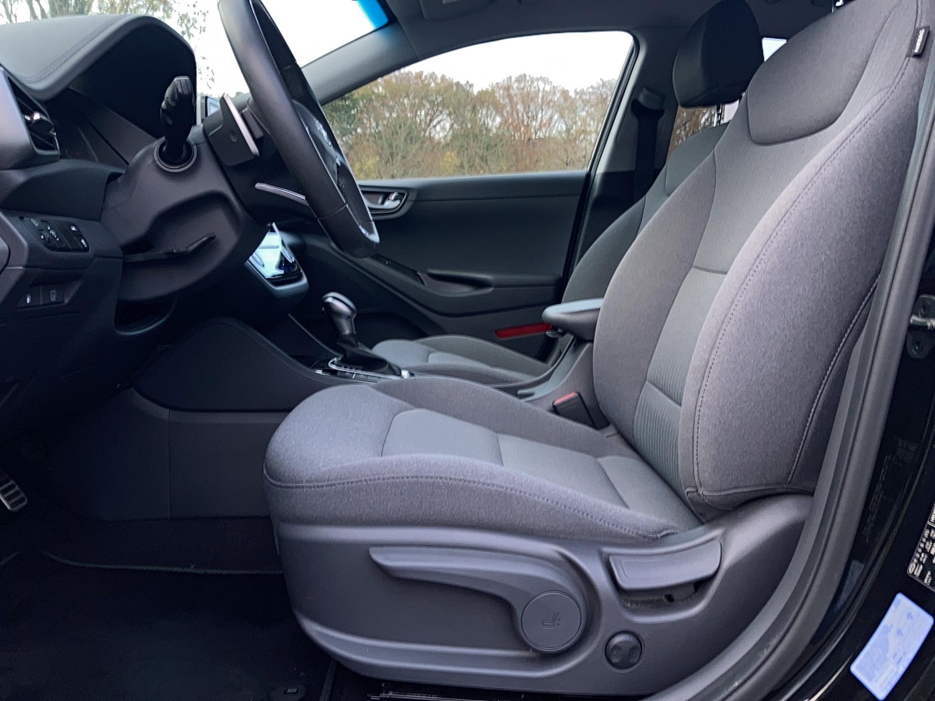 HYUNDAI Ioniq Hybrid 141 ch Creative - Véhicule Occasion Océane Auto