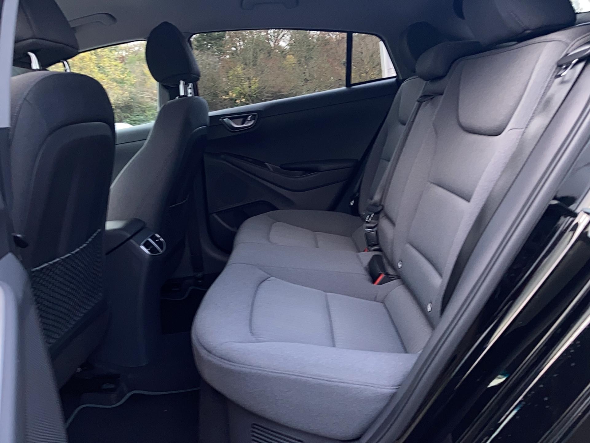 HYUNDAI Ioniq Hybrid 141 ch Creative - Véhicule Occasion Océane Auto