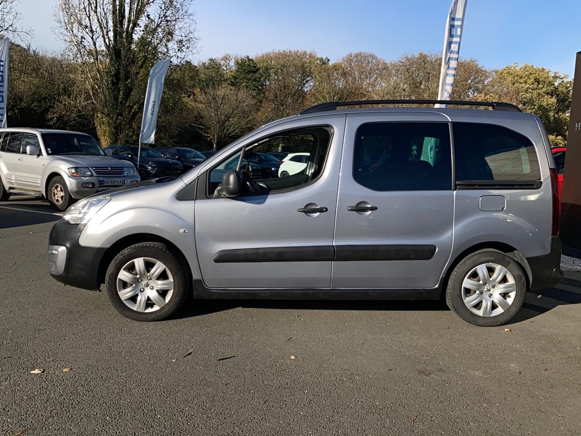 PEUGEOT Partner Tepee 1.2L PureTech 110ch S&S BVM5 Outdoor - Véhicule Occasion - Océane Auto PEUGEOT Partner Tepee 1.2L PureTech 110ch S&S BVM5 Outdoor - Véhicule Occasion Océane Auto