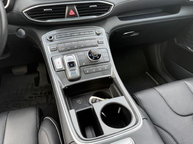 HYUNDAI Santa Fe 1.6 T-GDi Plug-in 265 HTRAC BVA6 Executive - Véhicule Occasion - Océane Auto HYUNDAI Santa Fe 1.6 T-GDi Plug-in 265 HTRAC BVA6 Executive - Véhicule Occasion Océane Auto