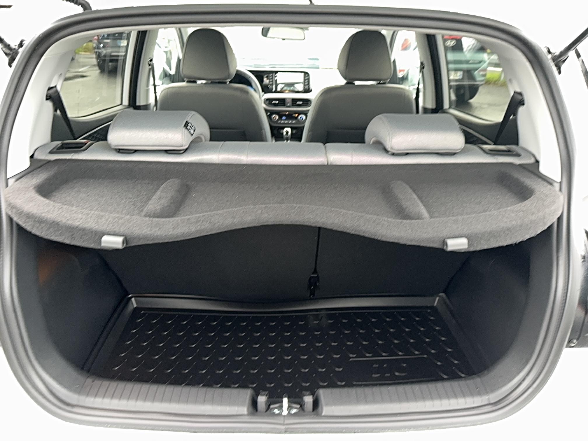 HYUNDAI i10 1.0 63 BVR Creative - Véhicule Occasion - Océane Auto HYUNDAI i10 1.0 63 BVR Creative - Véhicule Occasion Océane Auto