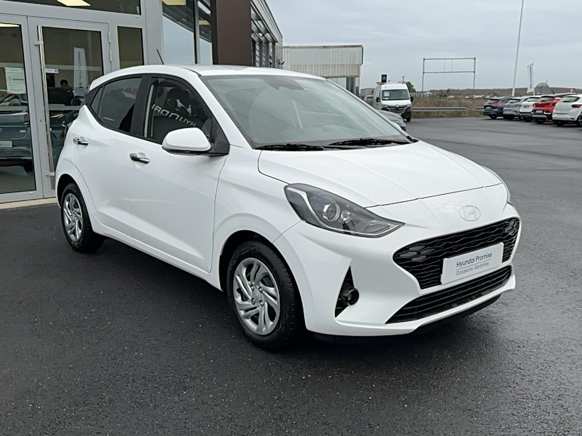 HYUNDAI i10 1.0 63 BVR Creative - Véhicule Occasion - Océane Auto HYUNDAI i10 1.0 63 BVR Creative - Véhicule Occasion Océane Auto