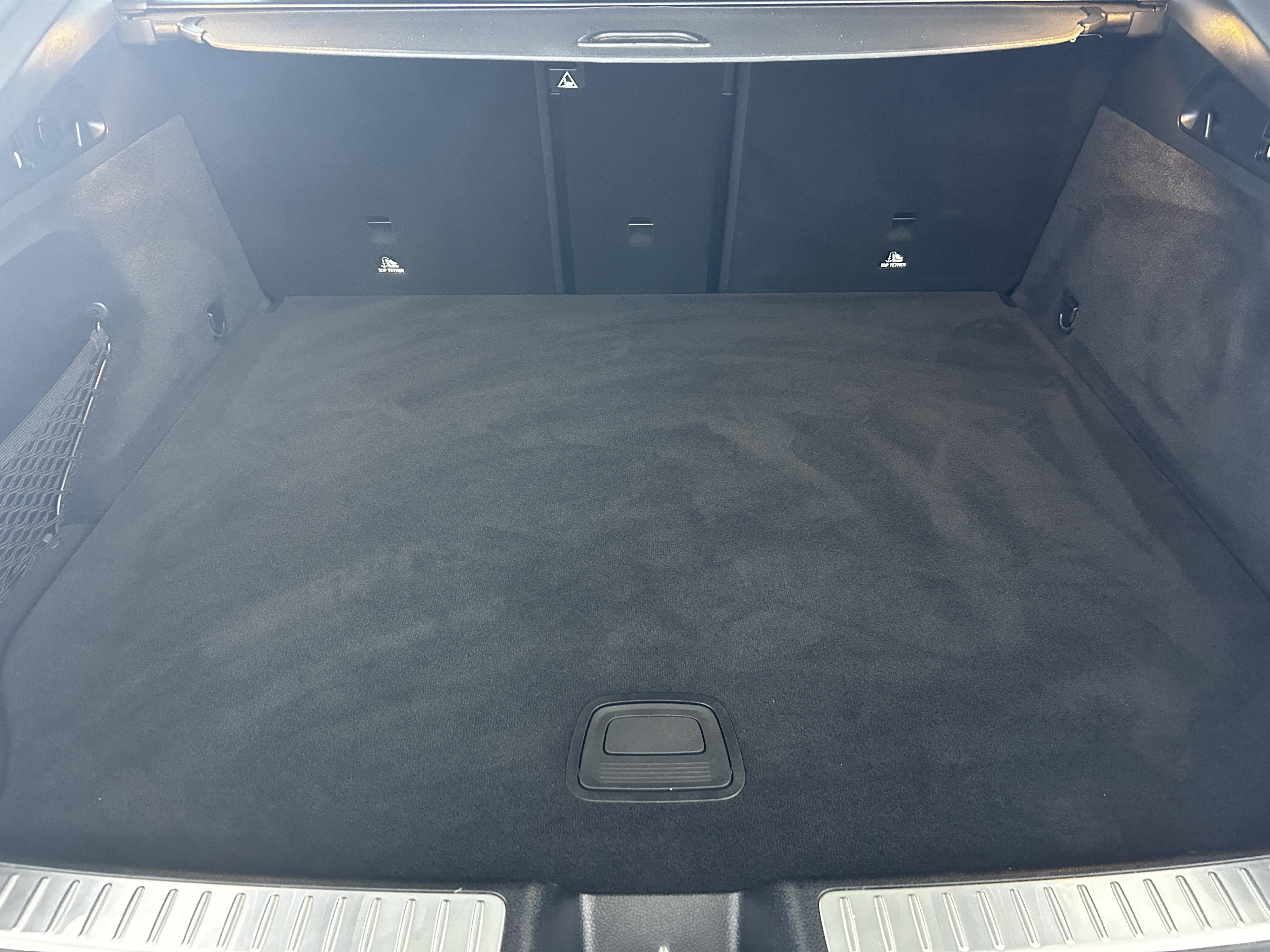 MERCEDES GLC Coupé 300 de 9G-Tronic 4Matic AMG Line - Véhicule Occasion - Océane Auto MERCEDES GLC Coupé 300 de 9G-Tronic 4Matic AMG Line - Véhicule Occasion Océane Auto