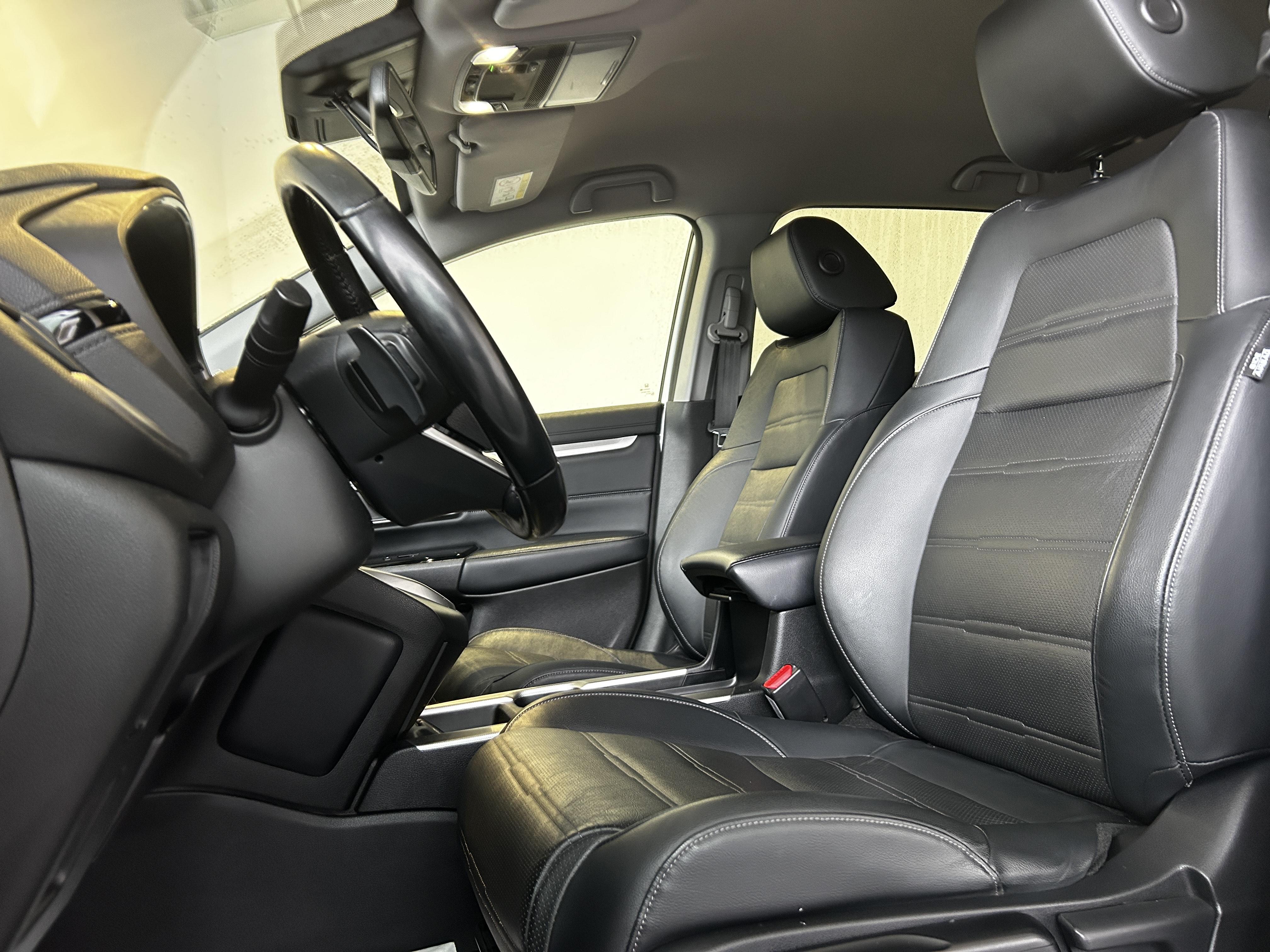 HONDA CR-V Hybrid 2.0 i-MMD 2WD Elegance - Véhicule Occasion - Océane Auto HONDA CR-V Hybrid 2.0 i-MMD 2WD Elegance - Véhicule Occasion Océane Auto