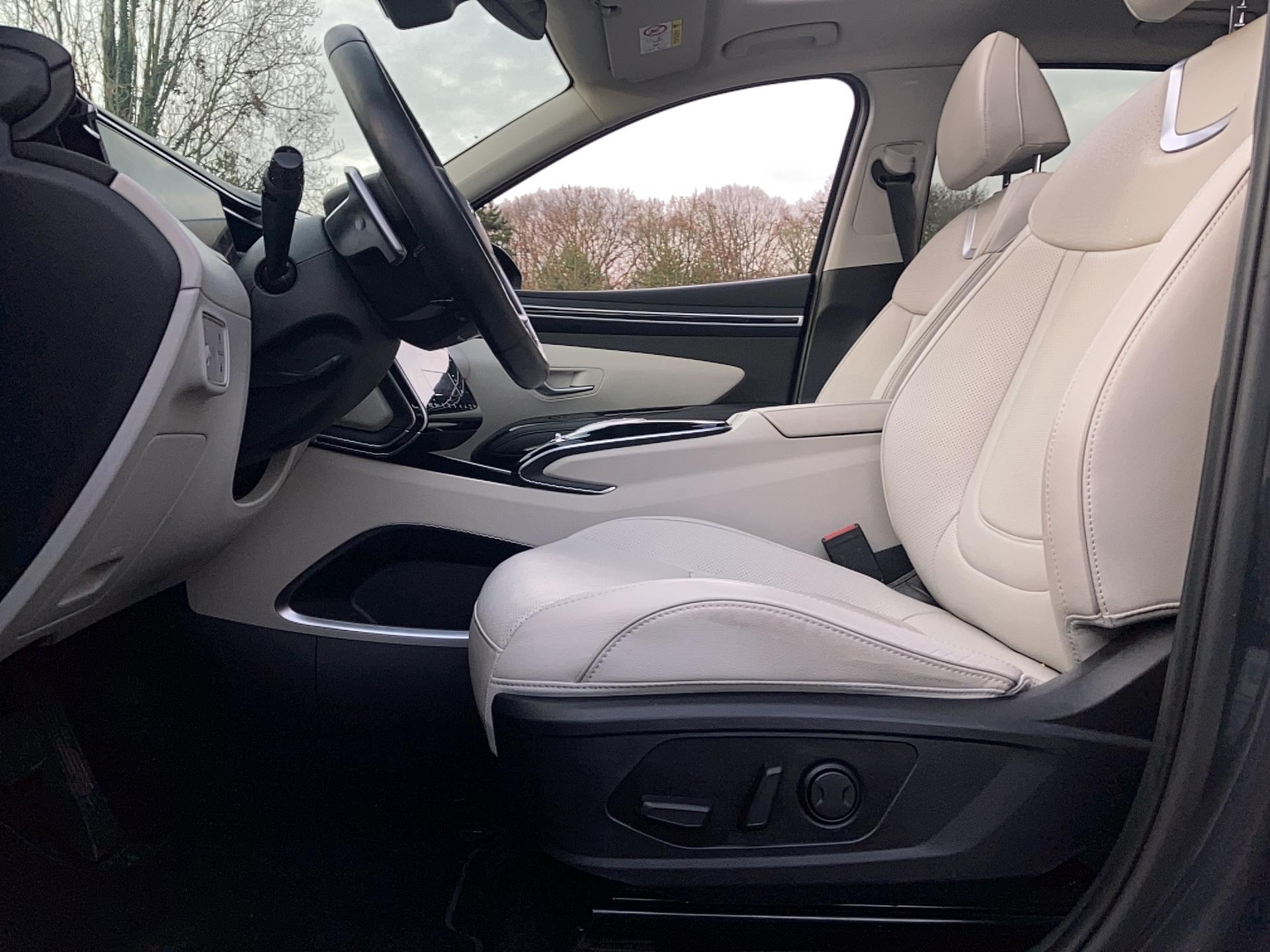 HYUNDAI Tucson 1.6 T-GDI 230 HTRAC Hybrid BVA6 Executive - Véhicule Occasion - Océane Auto HYUNDAI Tucson 1.6 T-GDI 230 HTRAC Hybrid BVA6 Executive - Véhicule Occasion Océane Auto