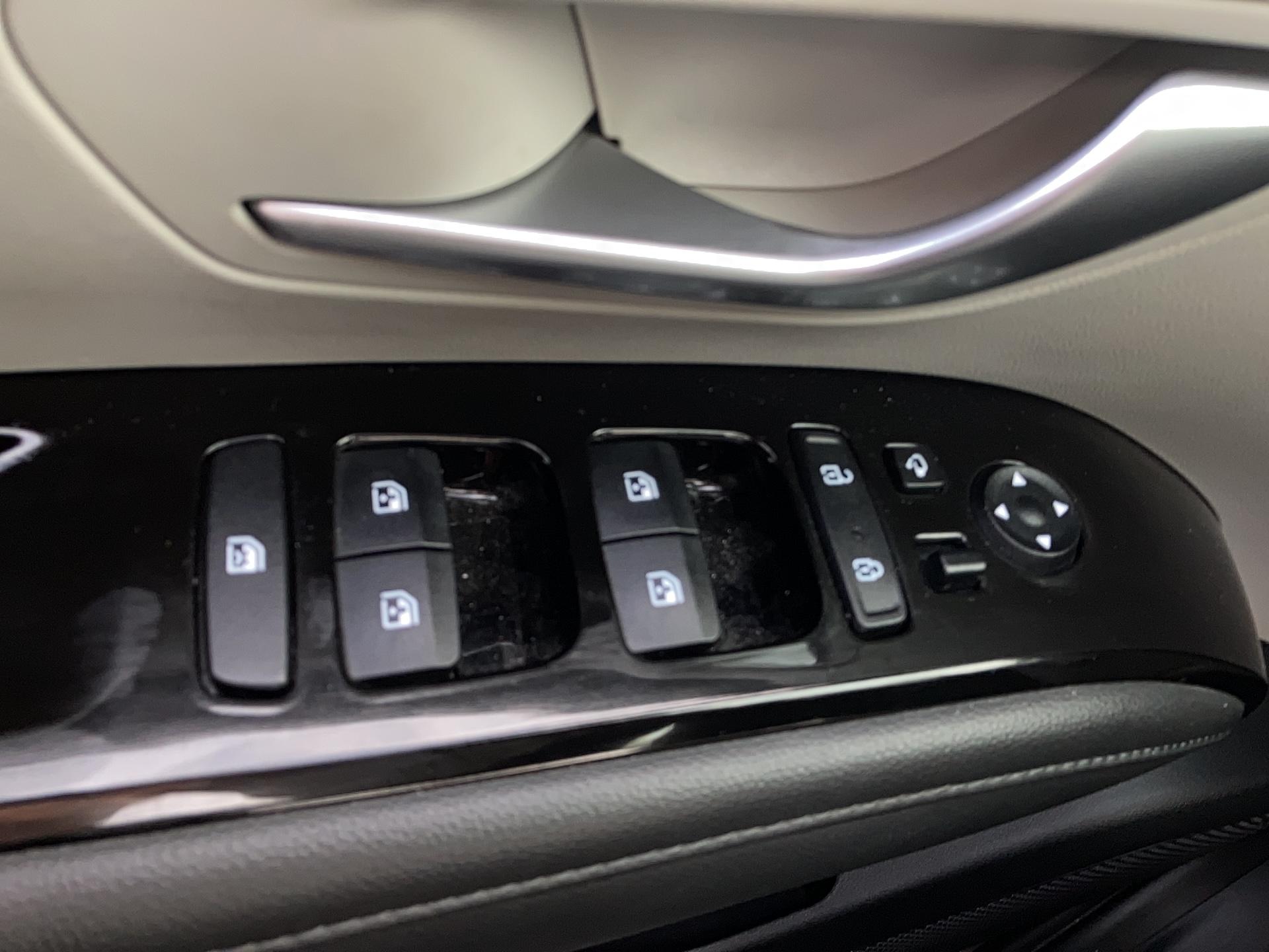 HYUNDAI Tucson 1.6 T-GDI 230 HTRAC Hybrid BVA6 Executive - Véhicule Occasion - Océane Auto HYUNDAI Tucson 1.6 T-GDI 230 HTRAC Hybrid BVA6 Executive - Véhicule Occasion Océane Auto