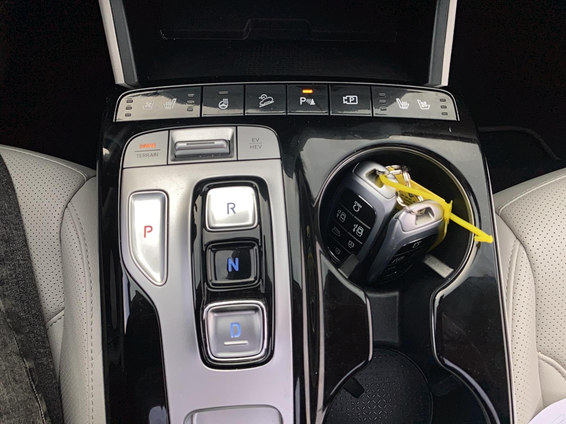 HYUNDAI Tucson 1.6 T-GDI 230 HTRAC Hybrid BVA6 Executive - Véhicule Occasion - Océane Auto HYUNDAI Tucson 1.6 T-GDI 230 HTRAC Hybrid BVA6 Executive - Véhicule Occasion Océane Auto