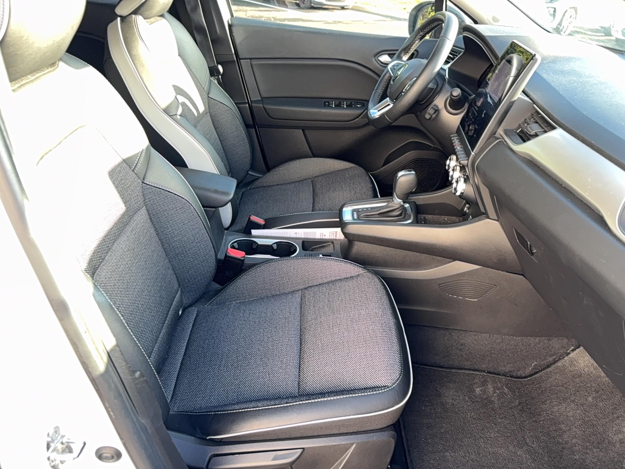 RENAULT Captur E-Tech full hybrid 145 Techno fast track - Véhicule Occasion - Océane Auto RENAULT Captur E-Tech full hybrid 145 Techno fast track - Véhicule Occasion Océane Auto