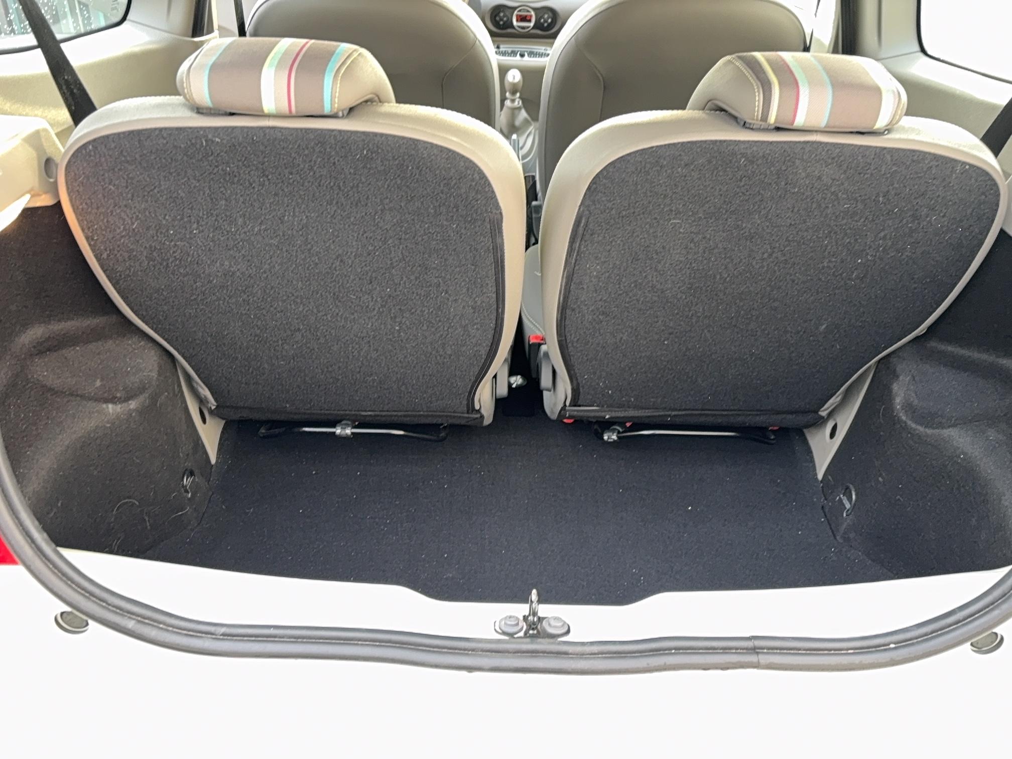 RENAULT Twingo II 1.2 LEV 16v 75 eco2 Privilège - Véhicule Occasion - Océane Auto RENAULT Twingo II 1.2 LEV 16v 75 eco2 Privilège - Véhicule Occasion Océane Auto