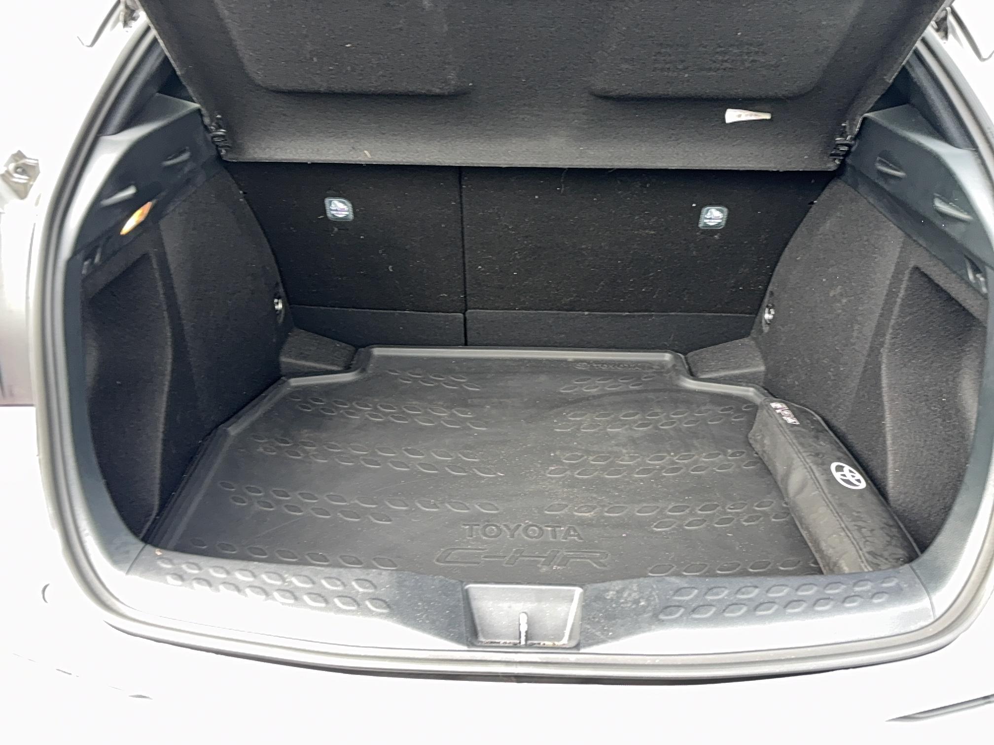 TOYOTA C-HR Hybride 1.8L Edition - Véhicule Occasion - Océane Auto TOYOTA C-HR Hybride 1.8L Edition - Véhicule Occasion Océane Auto