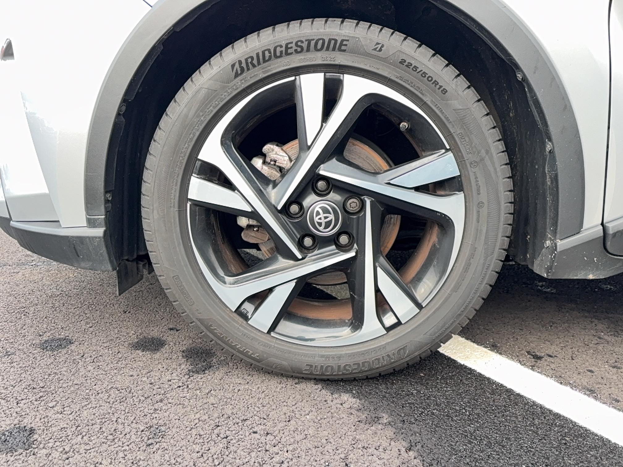 TOYOTA C-HR Hybride 1.8L Edition - Véhicule Occasion - Océane Auto TOYOTA C-HR Hybride 1.8L Edition - Véhicule Occasion Océane Auto