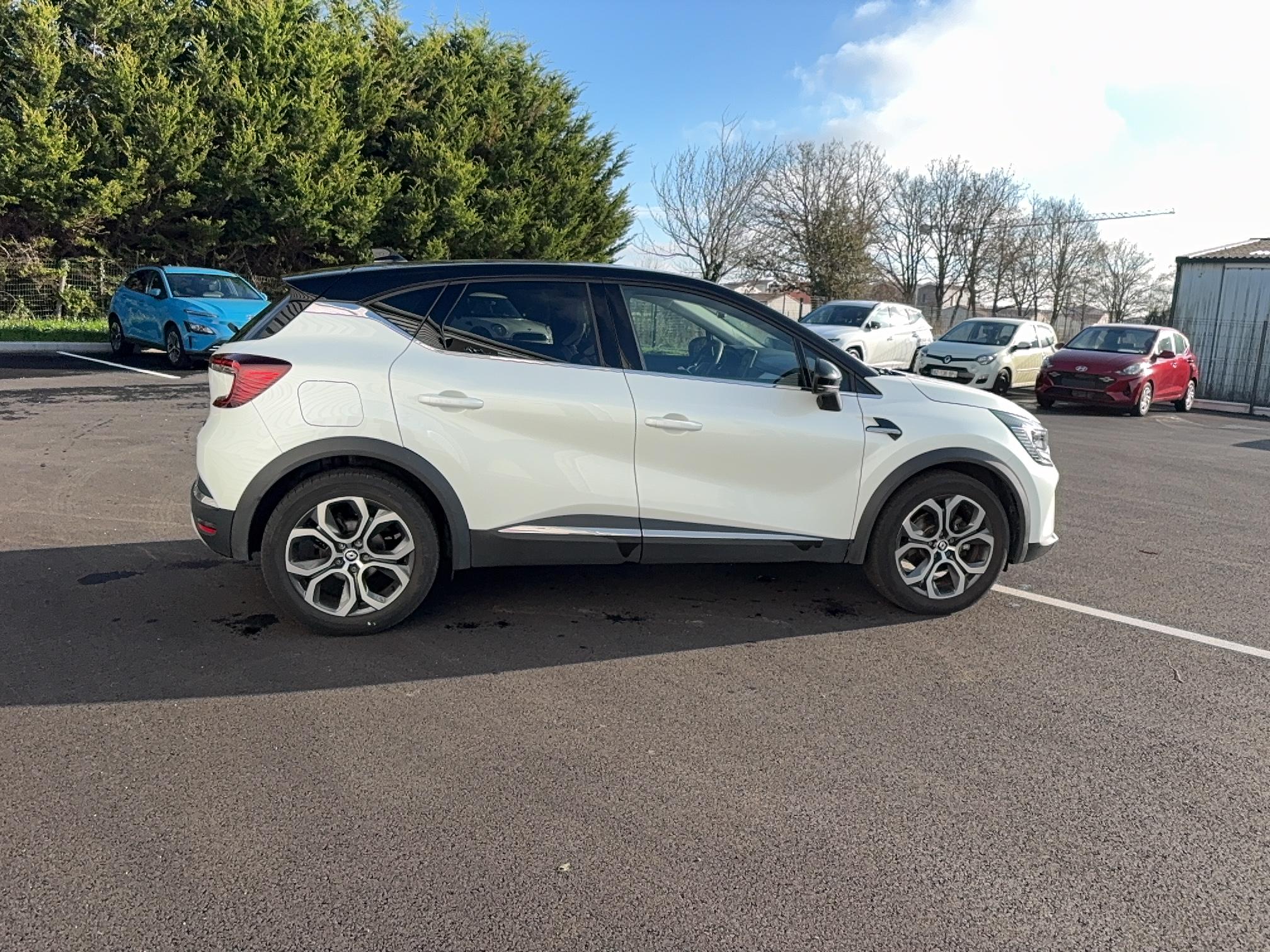 RENAULT Captur E-Tech full hybrid 145 Techno fast track - Véhicule Occasion - Océane Auto RENAULT Captur E-Tech full hybrid 145 Techno fast track - Véhicule Occasion Océane Auto