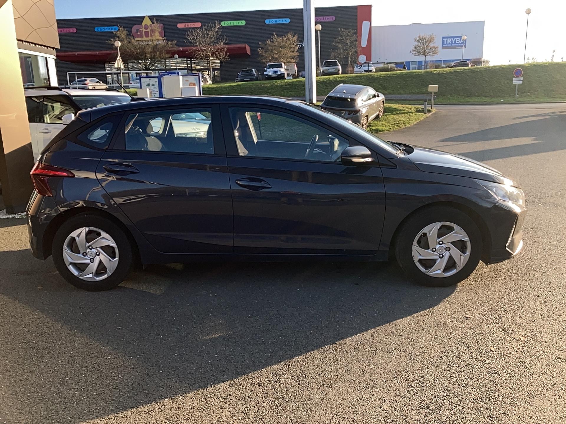 HYUNDAI i20 1.2 84 Initia - Véhicule Occasion - Océane Auto HYUNDAI i20 1.2 84 Initia - Véhicule Occasion Océane Auto