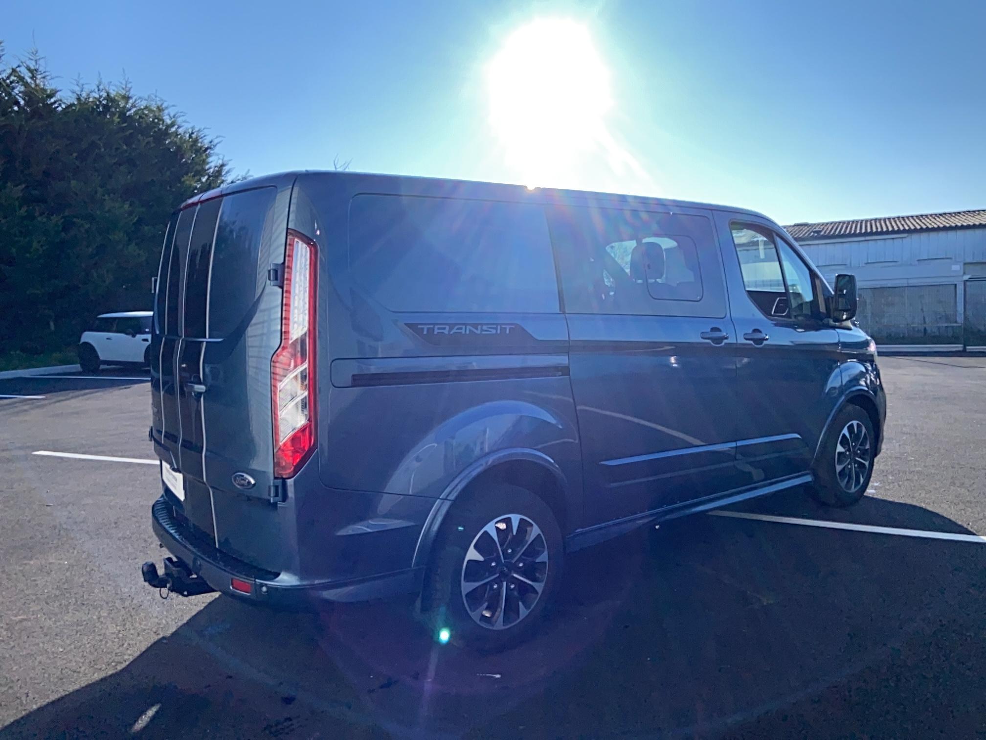 FORD TRANSIT CUSTOM CA 310 L1H1 2.0 ECOBLUE 170 S&S BVA SPORT - Véhicule Occasion Océane Auto