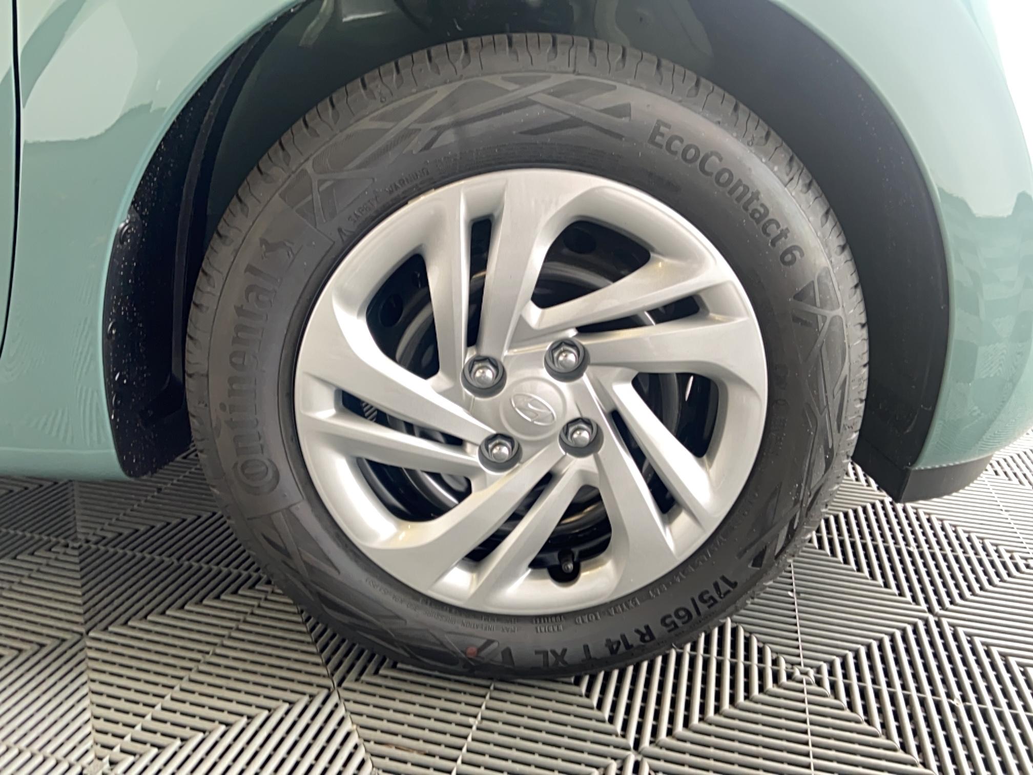 HYUNDAI i10 1.0 63 BVR Creative - Véhicule Occasion Océane Auto