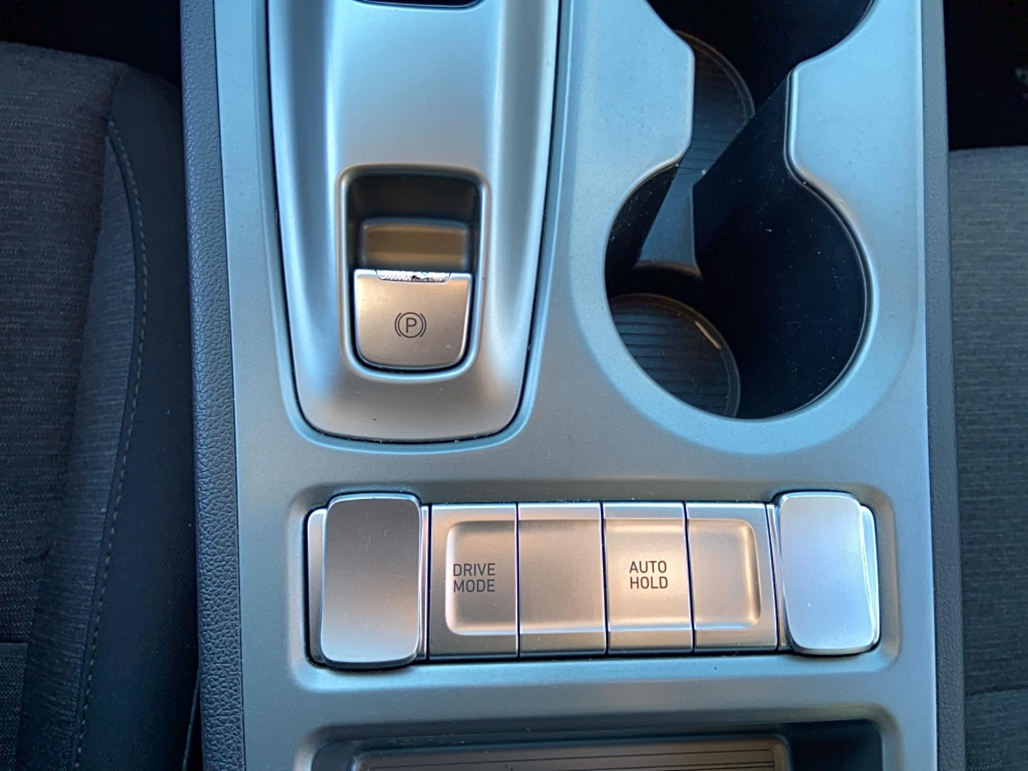 HYUNDAI Kona Electrique 39 kWh - 136 ch Intuitive - Véhicule Occasion Océane Auto