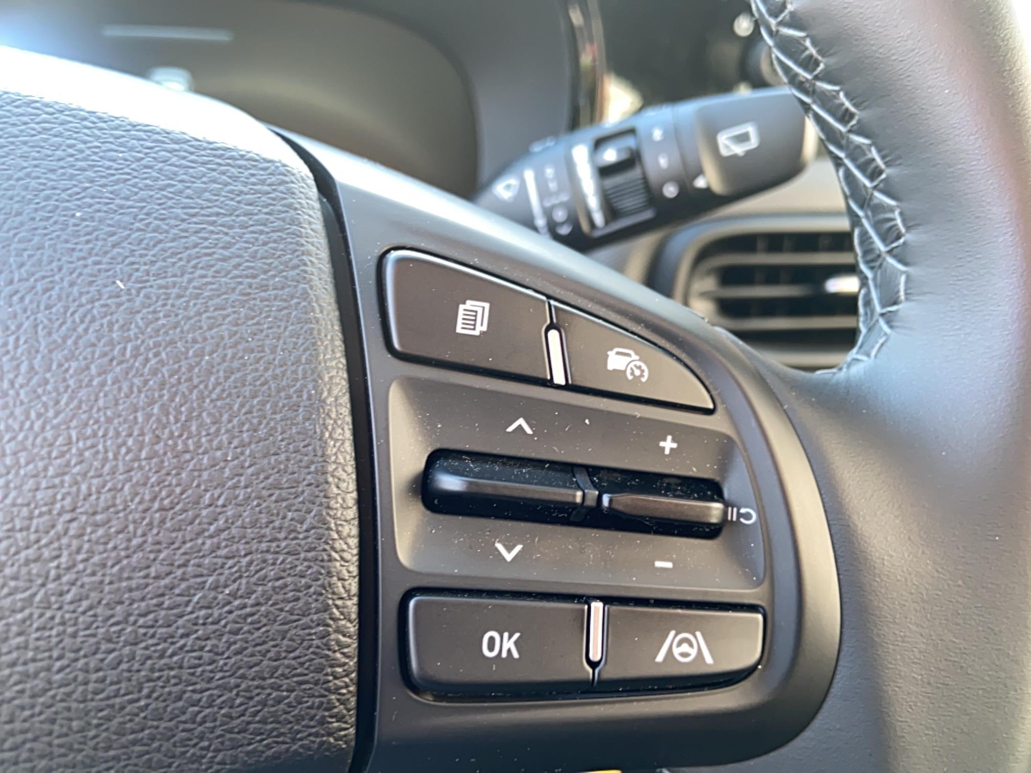 HYUNDAI i10 1.0 63 ECO Intuitive - Véhicule Occasion Océane Auto