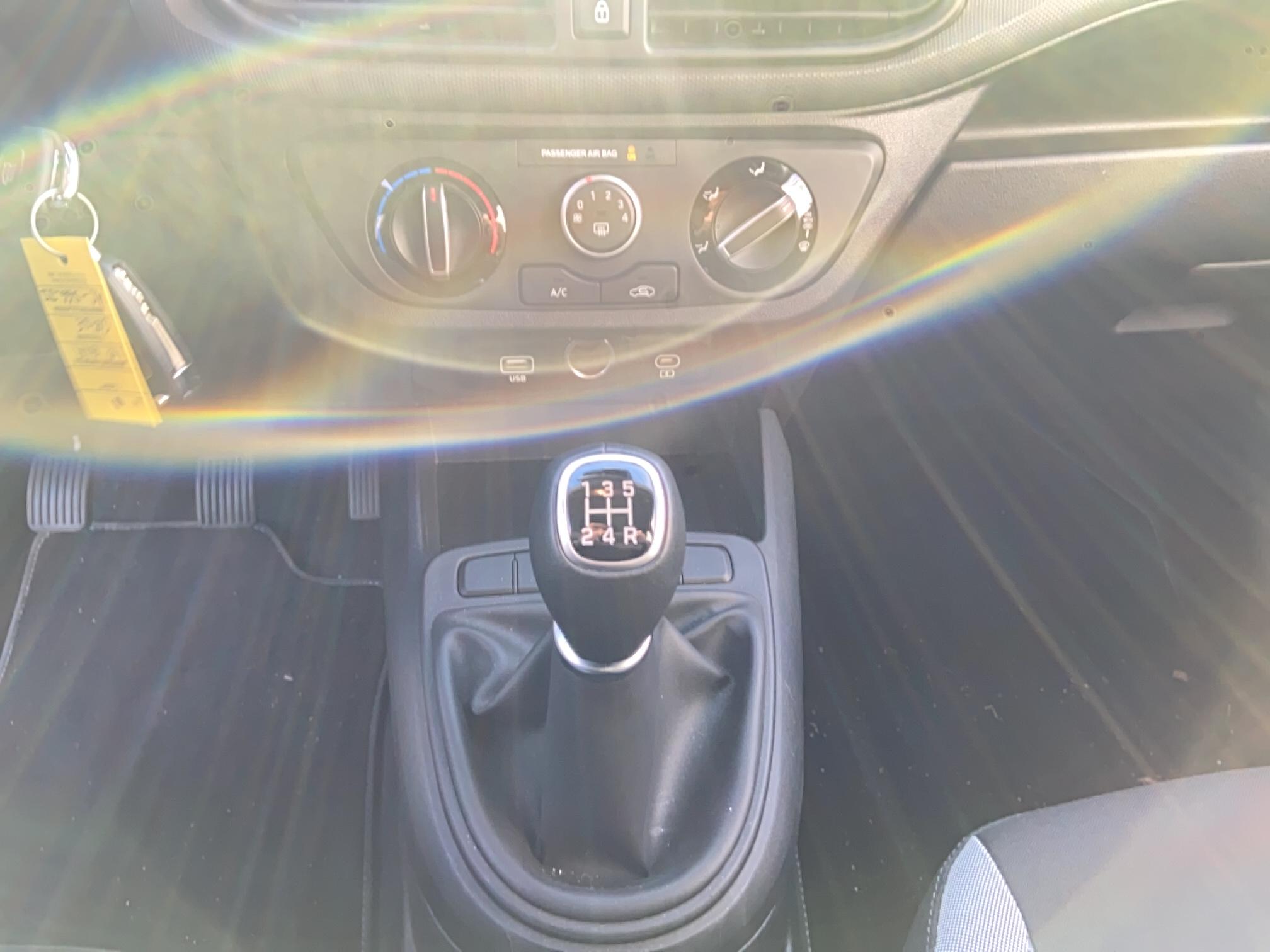 HYUNDAI i10 1.0 63 ECO Intuitive - Véhicule Occasion Océane Auto