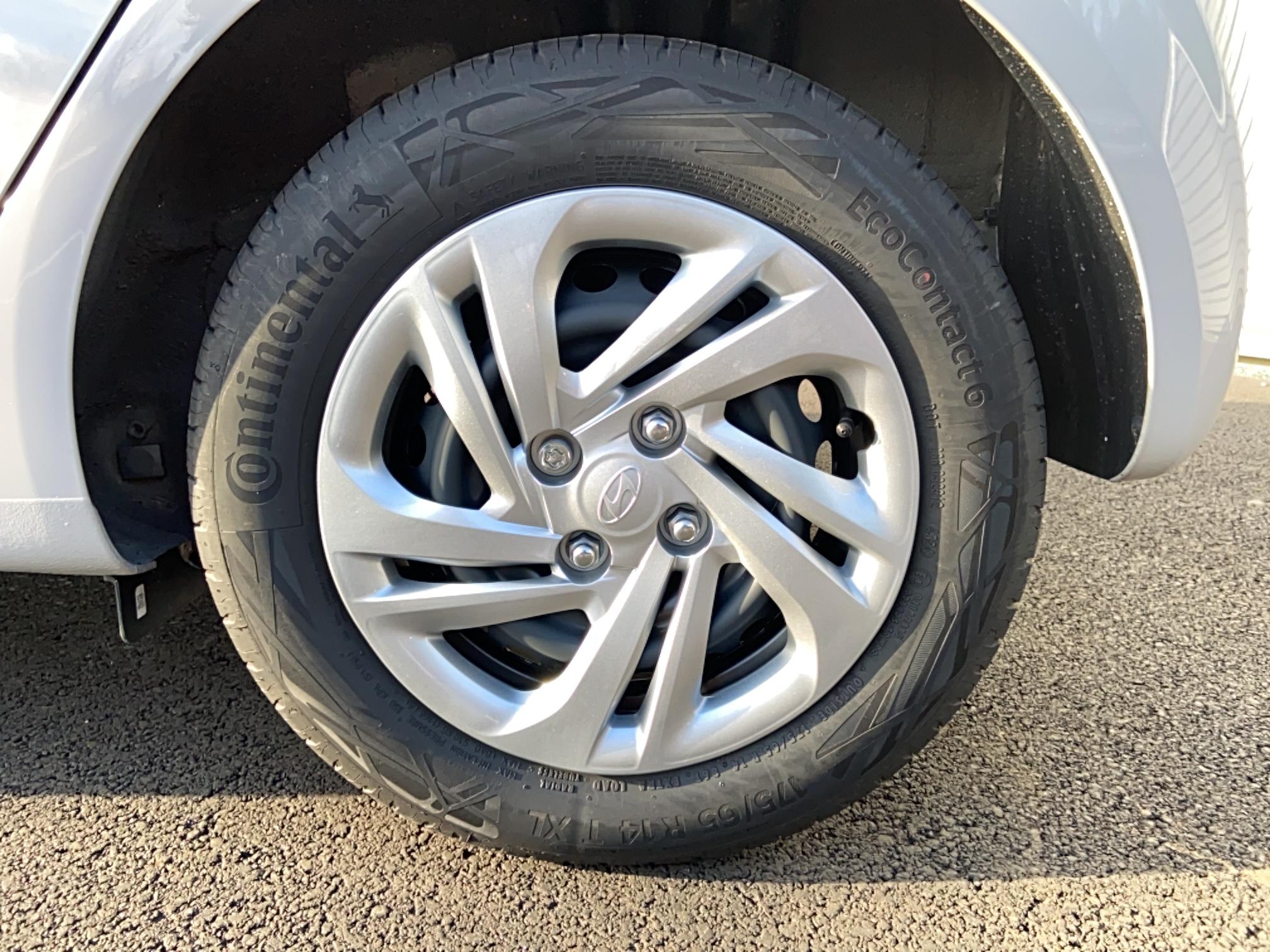 HYUNDAI i10 1.0 63 ECO Intuitive - Véhicule Occasion Océane Auto