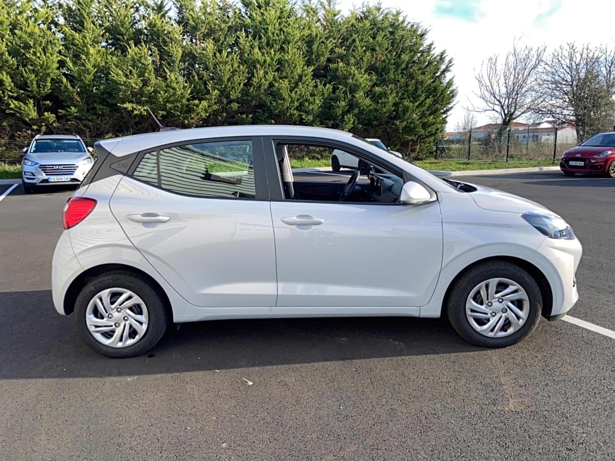 HYUNDAI i10 1.0 63 ECO Intuitive - Véhicule Occasion Océane Auto