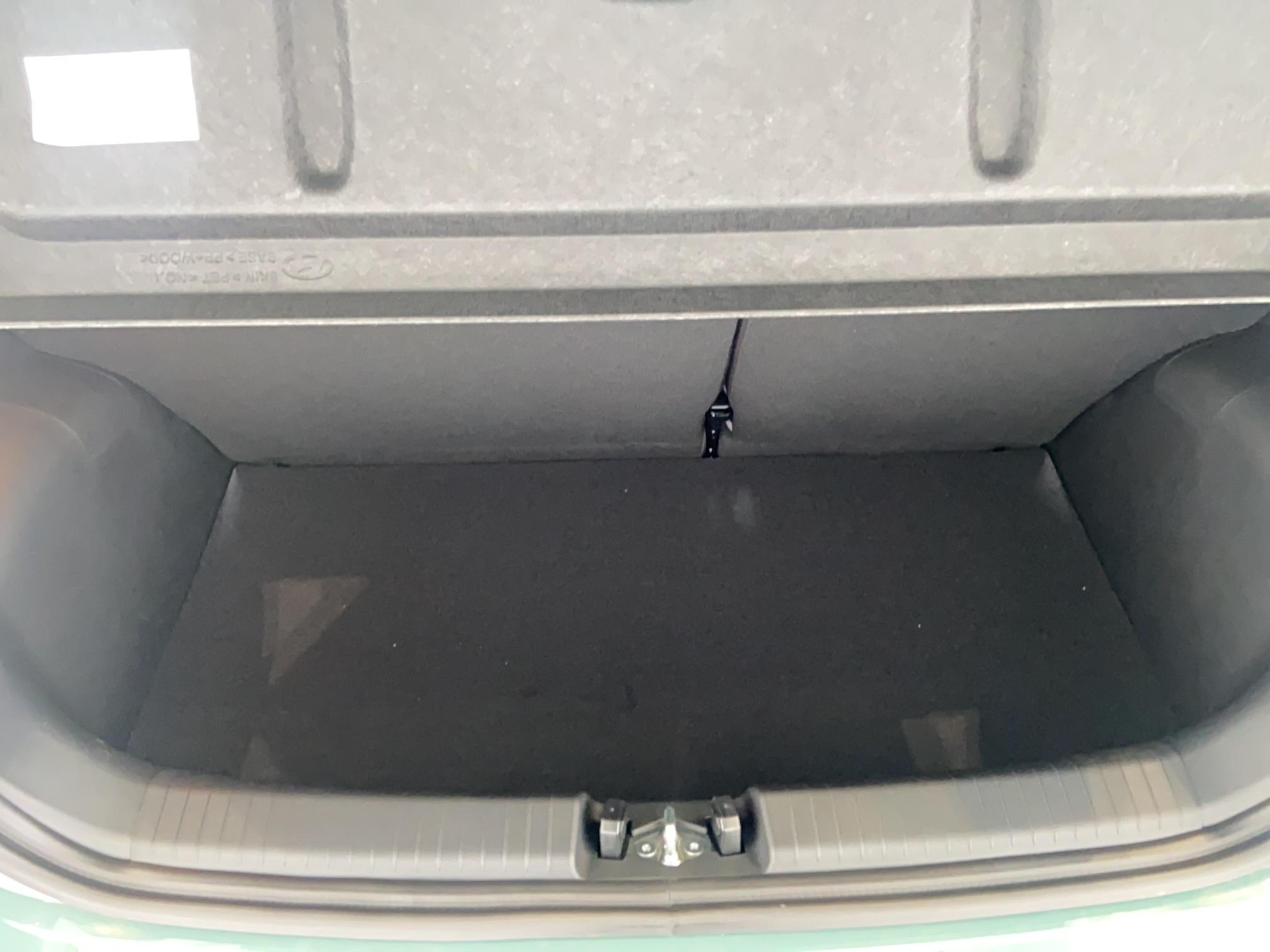 HYUNDAI i10 1.0 63 BVR Creative - Véhicule Occasion Océane Auto