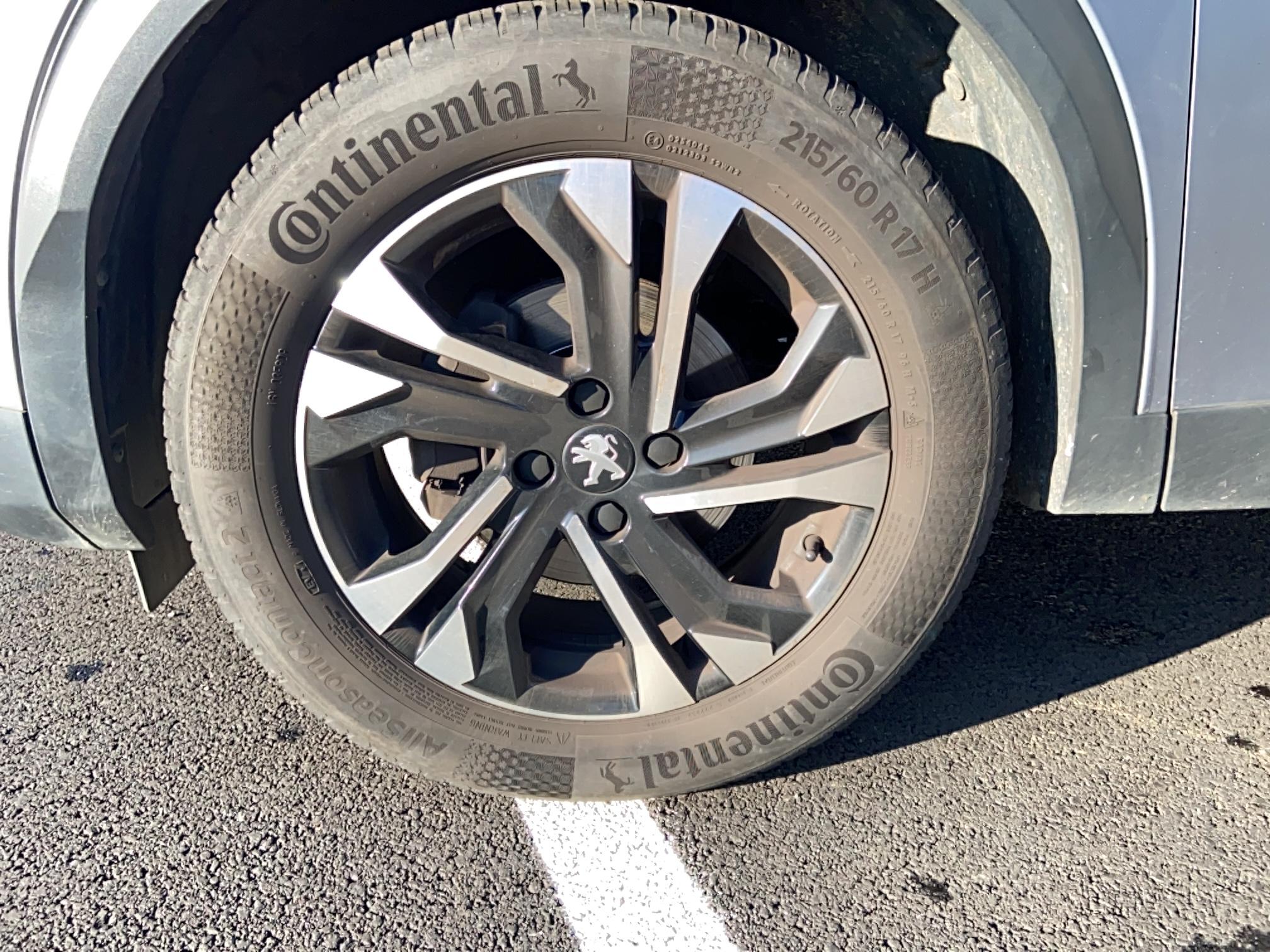 PEUGEOT 2008 PureTech 130 S&S BVM6 GT - Véhicule Occasion Océane Auto