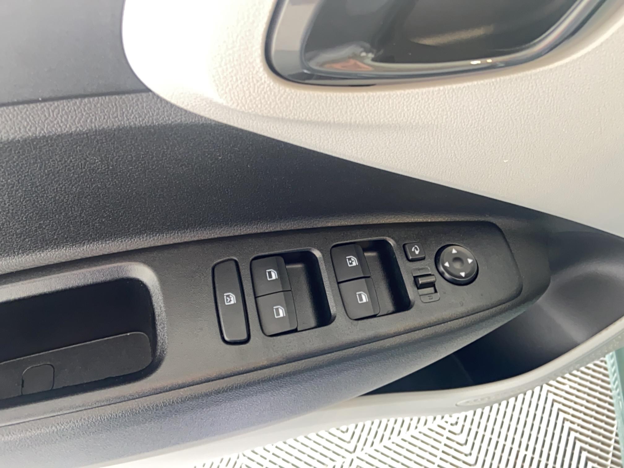 HYUNDAI i10 1.0 63 BVR Creative - Véhicule Occasion Océane Auto