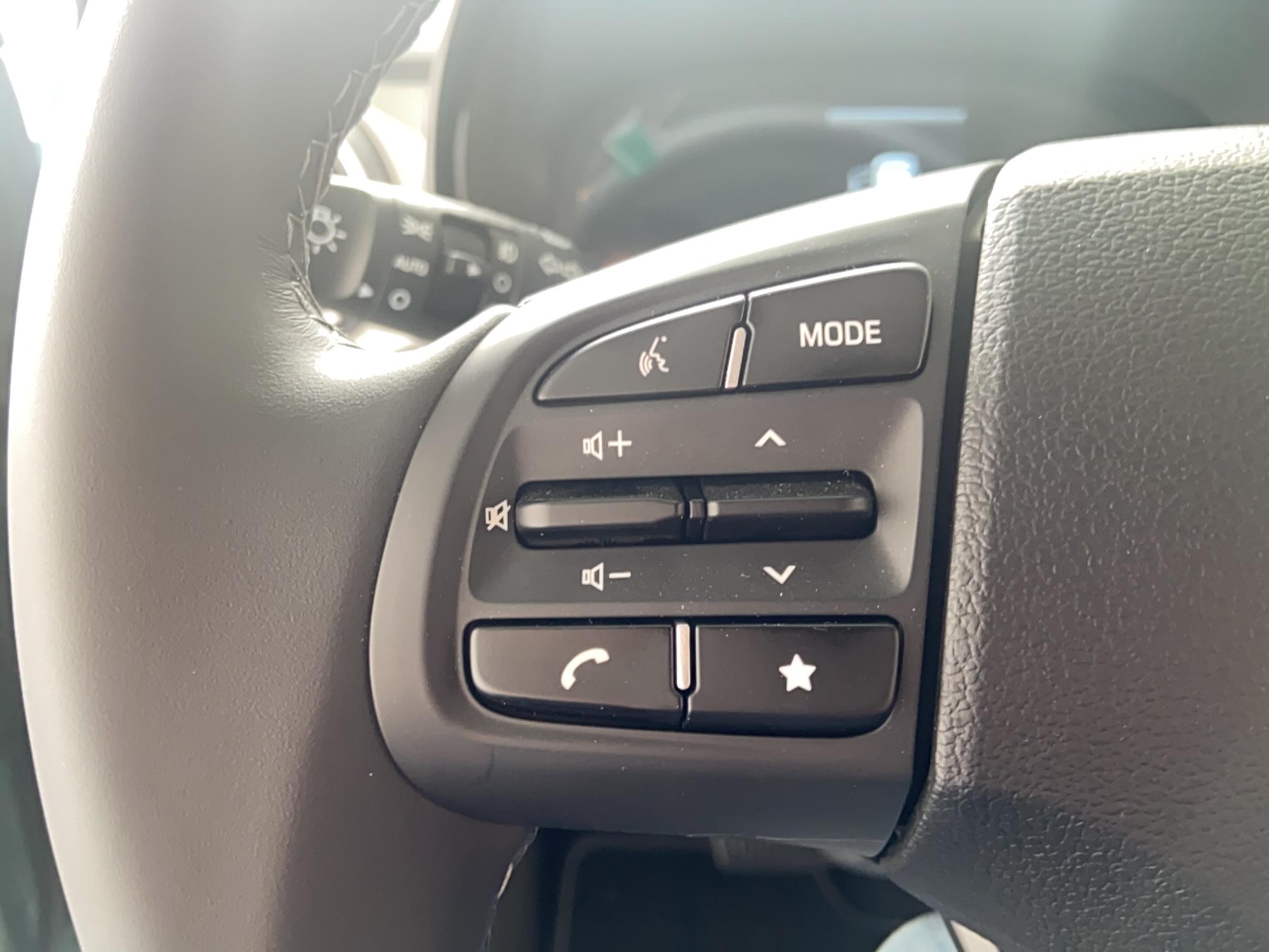 HYUNDAI i10 1.0 63 BVR Creative - Véhicule Occasion Océane Auto