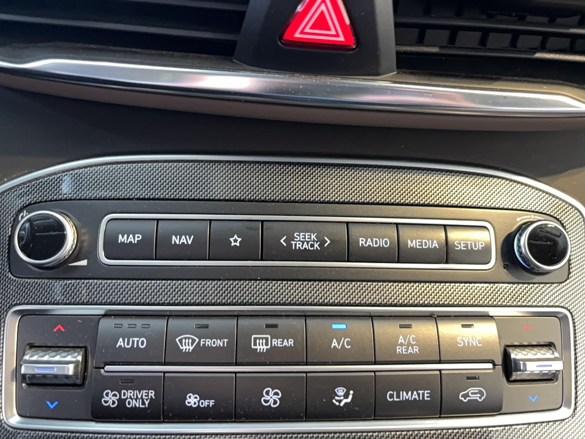 HYUNDAI Santa Fe 1.6 T-GDi Hybrid 230 BVA6 Executive - Véhicule Occasion Océane Auto