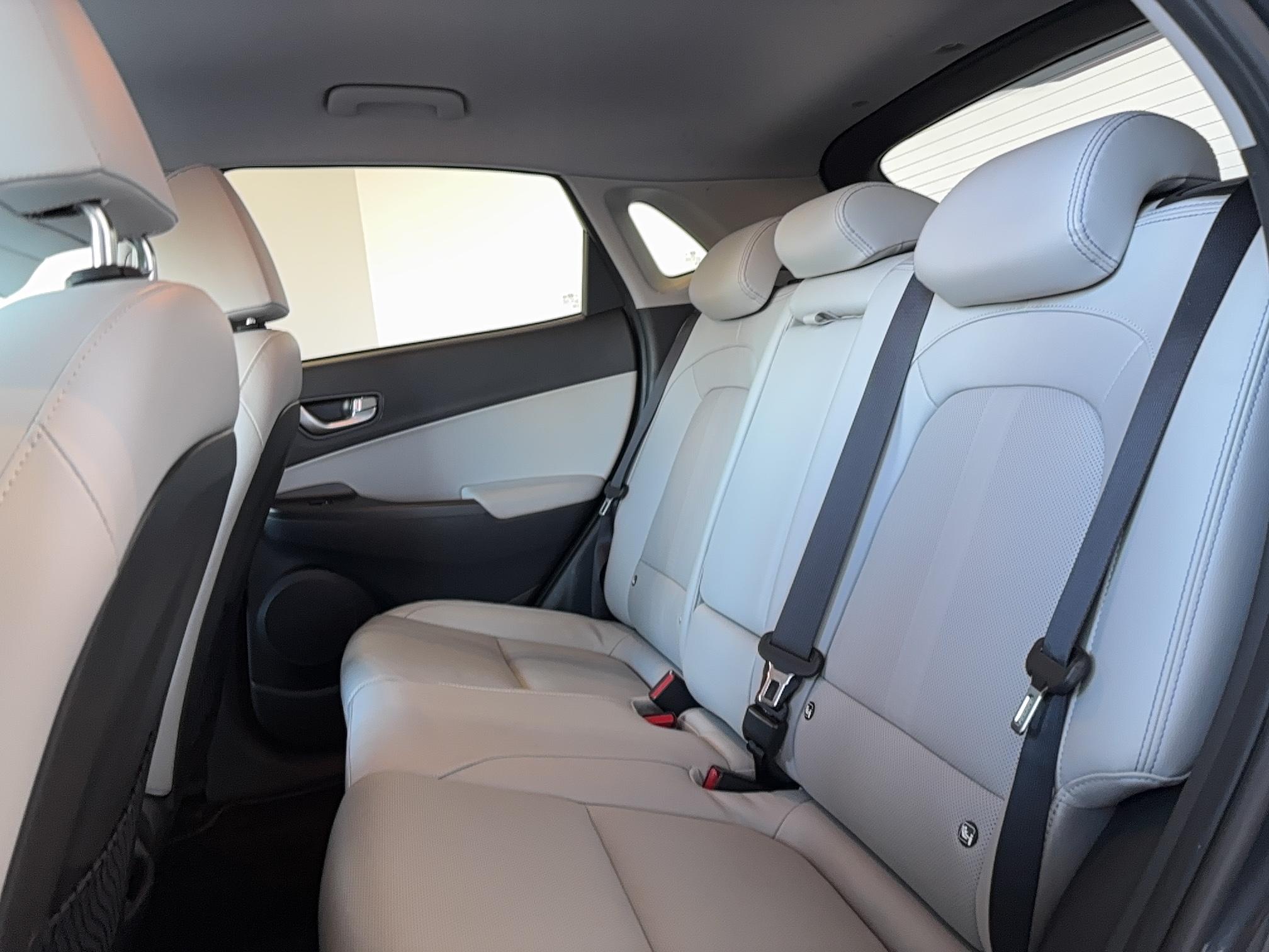 HYUNDAI Kona Electrique 64 kWh - 204 ch Executive - Véhicule Occasion Océane Auto