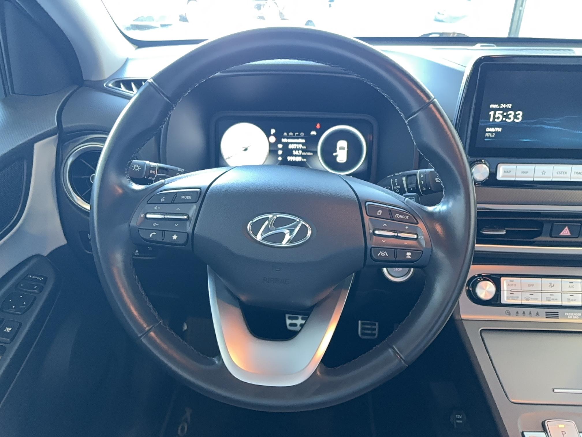 HYUNDAI Kona Electrique 64 kWh - 204 ch Executive - Véhicule Occasion Océane Auto