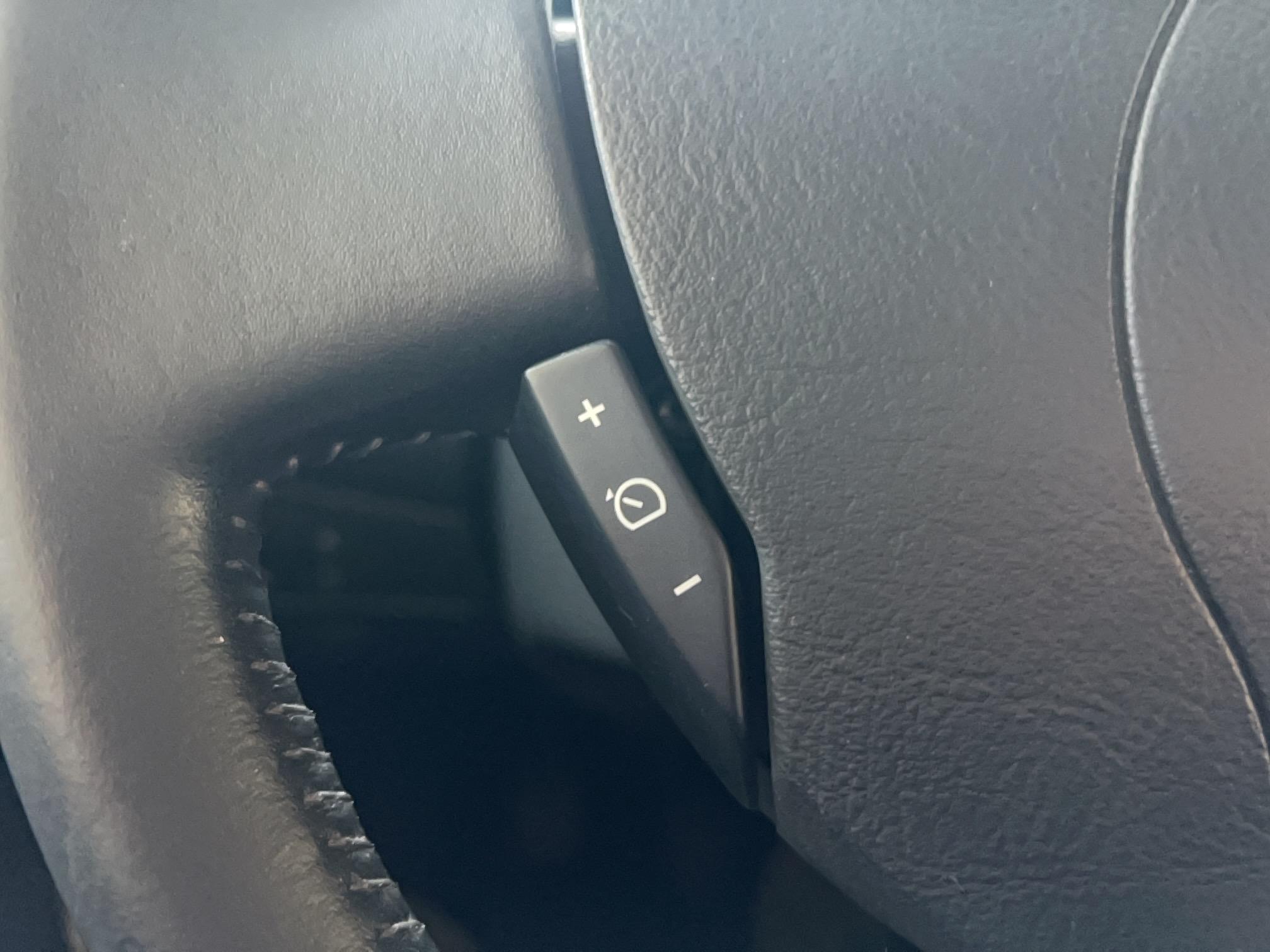 RENAULT Twingo II 1.2 LEV 16v 75 eco2 Dynamique - Véhicule Occasion Océane Auto