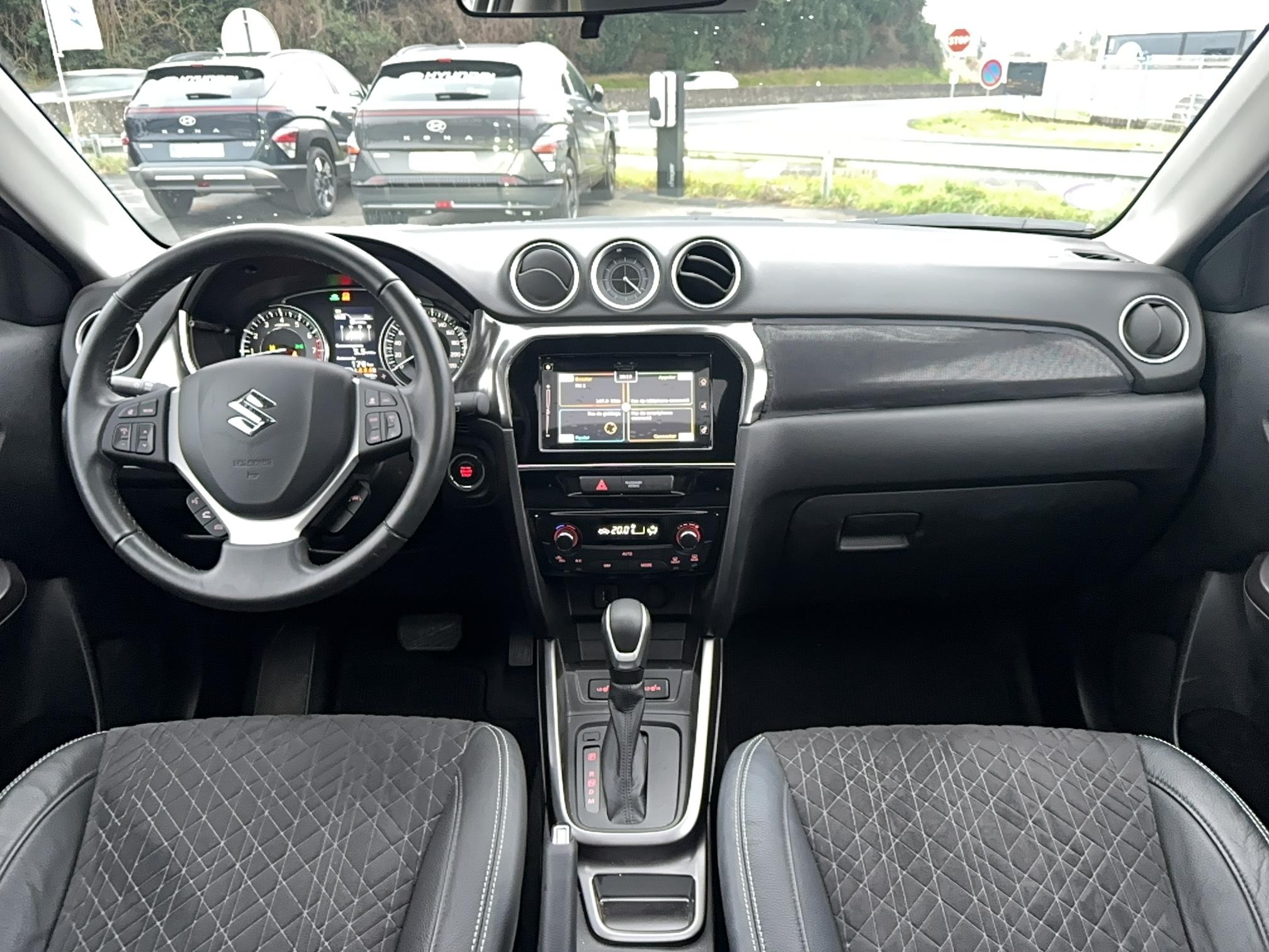 SUZUKI Vitara 1.5 Dualjet Hybrid Auto Style - Véhicule Occasion Océane Auto
