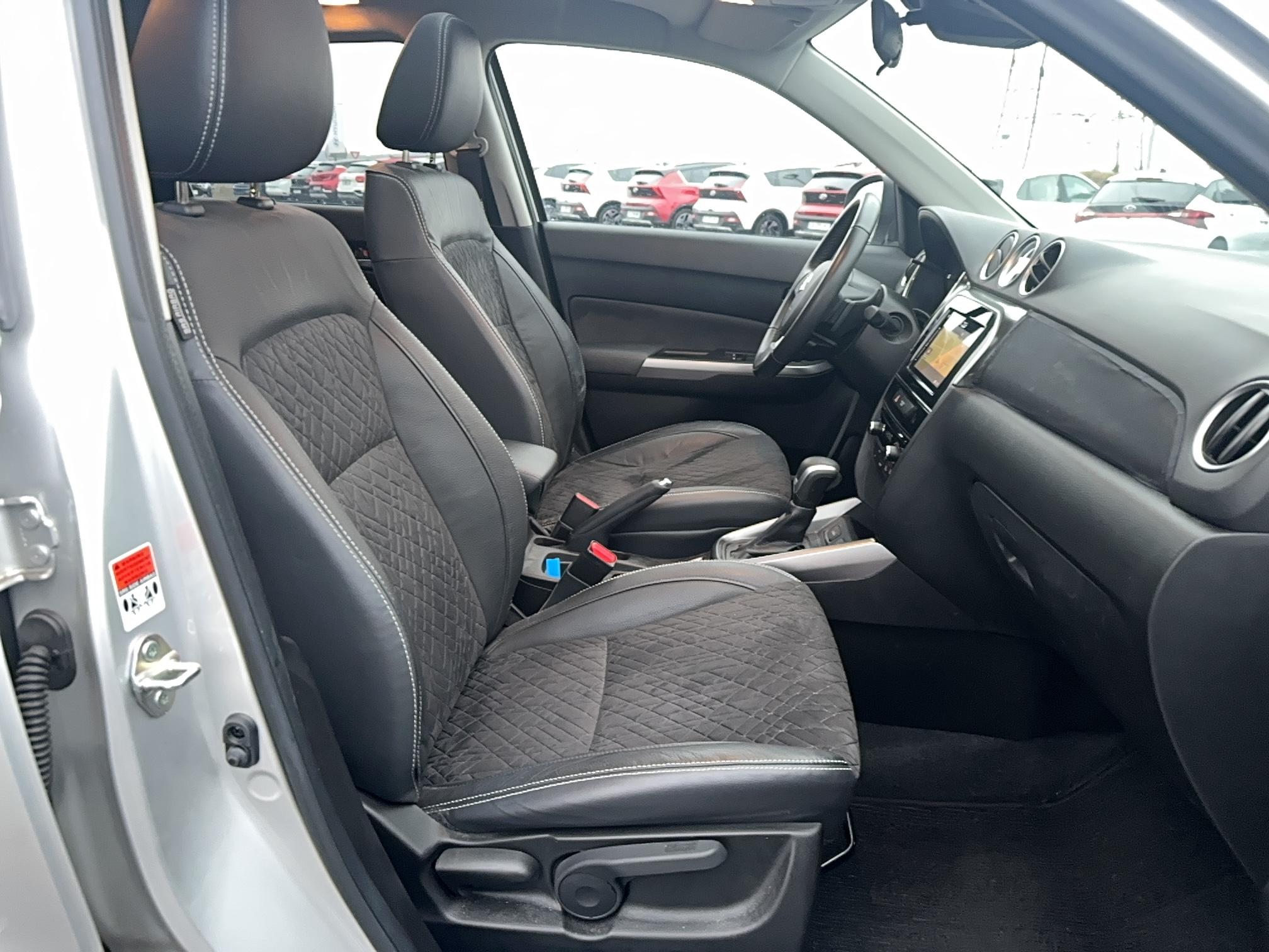 SUZUKI Vitara 1.5 Dualjet Hybrid Auto Style - Véhicule Occasion Océane Auto