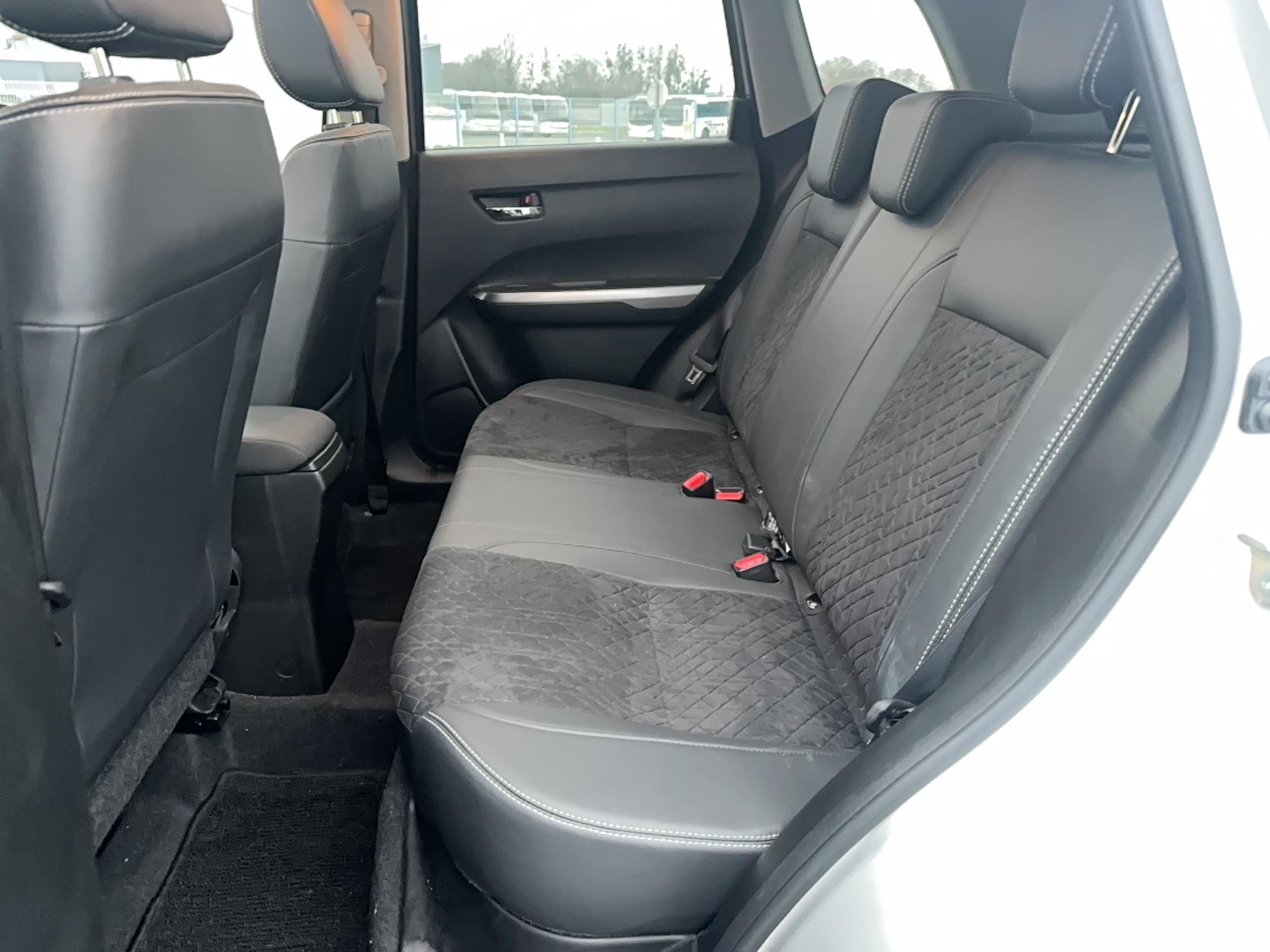 SUZUKI Vitara 1.5 Dualjet Hybrid Auto Style - Véhicule Occasion Océane Auto