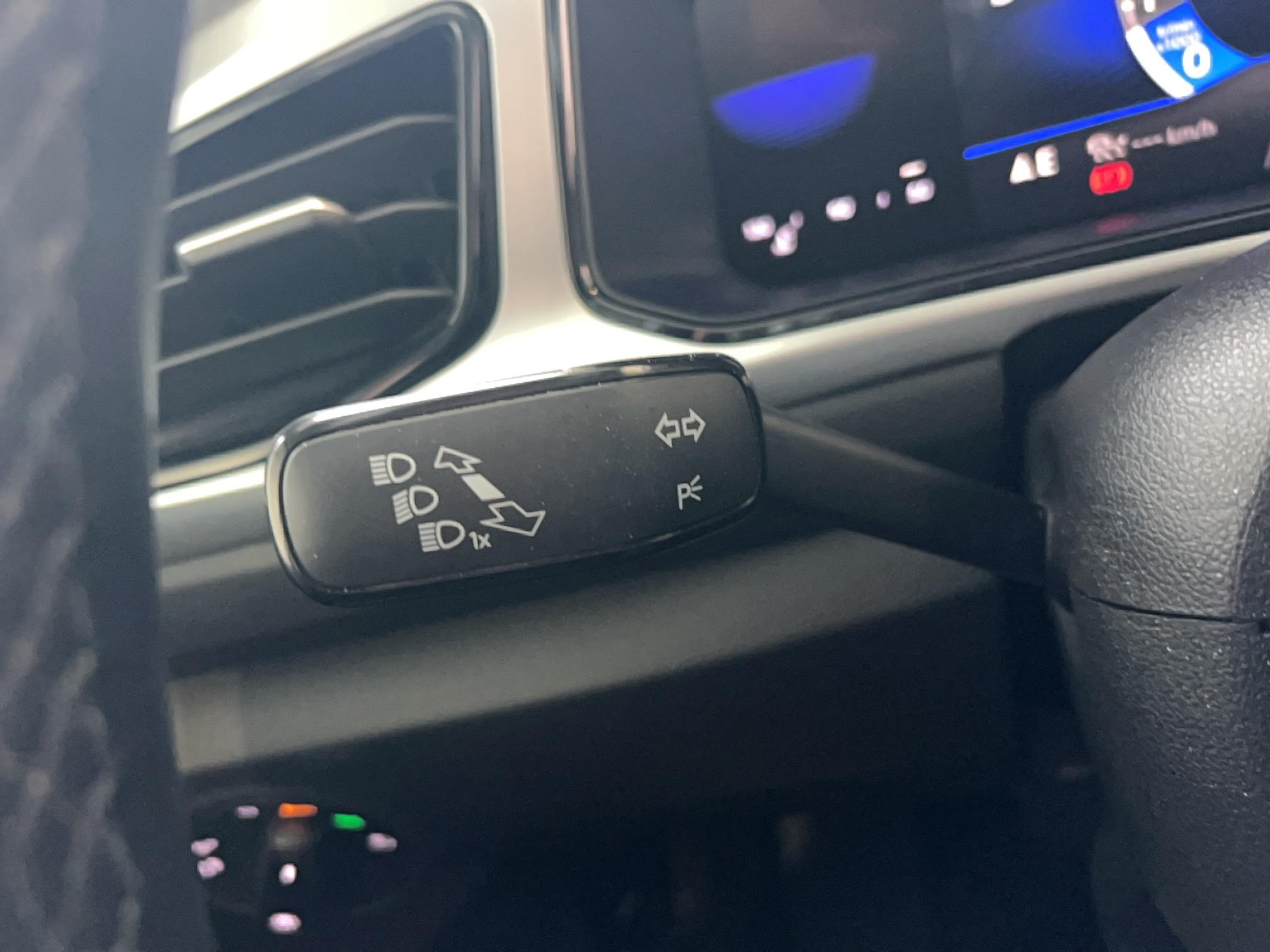 VOLKSWAGEN T-Roc 1.5 TSI EVO 150 Start/Stop BVM6 Life Plus - Véhicule Occasion Océane Auto