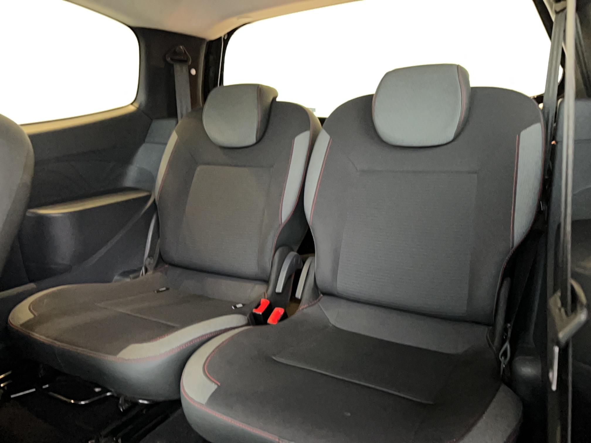 RENAULT Twingo II 1.2 LEV 16v 75 eco2 Dynamique - Véhicule Occasion Océane Auto