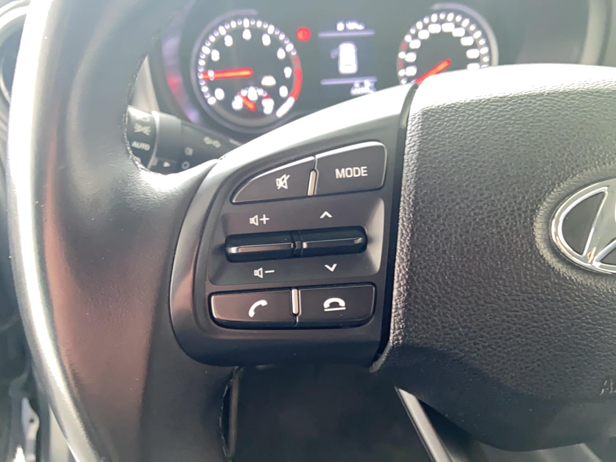 HYUNDAI i10 1.0 67 ECO Intuitive - Véhicule Occasion Océane Auto